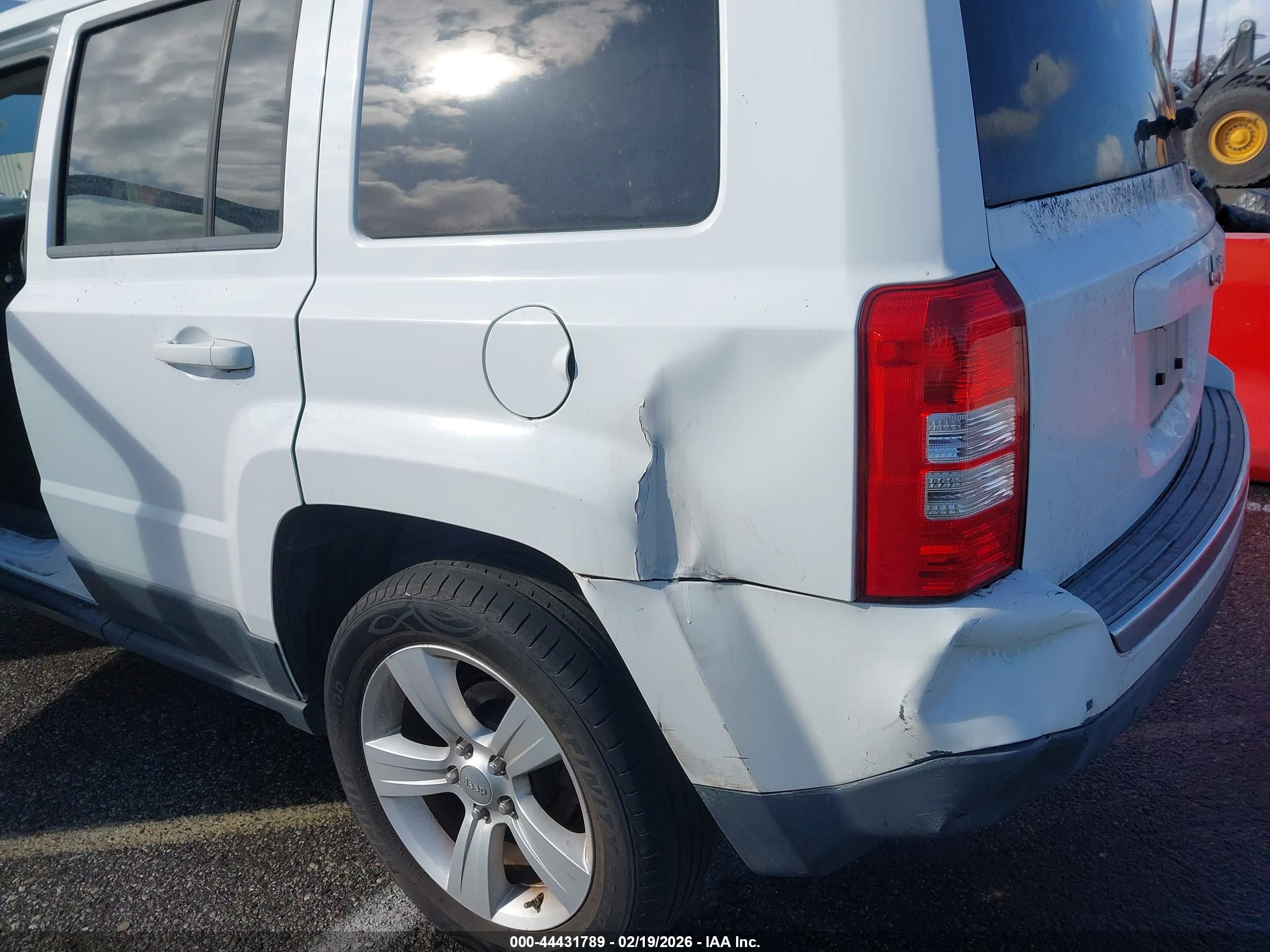 JEEP PATRIOT image 6