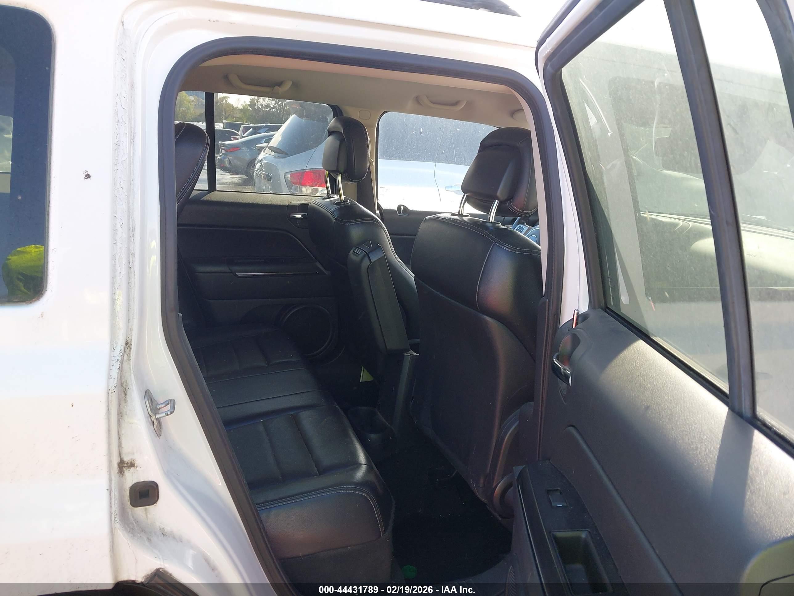 JEEP PATRIOT image 8