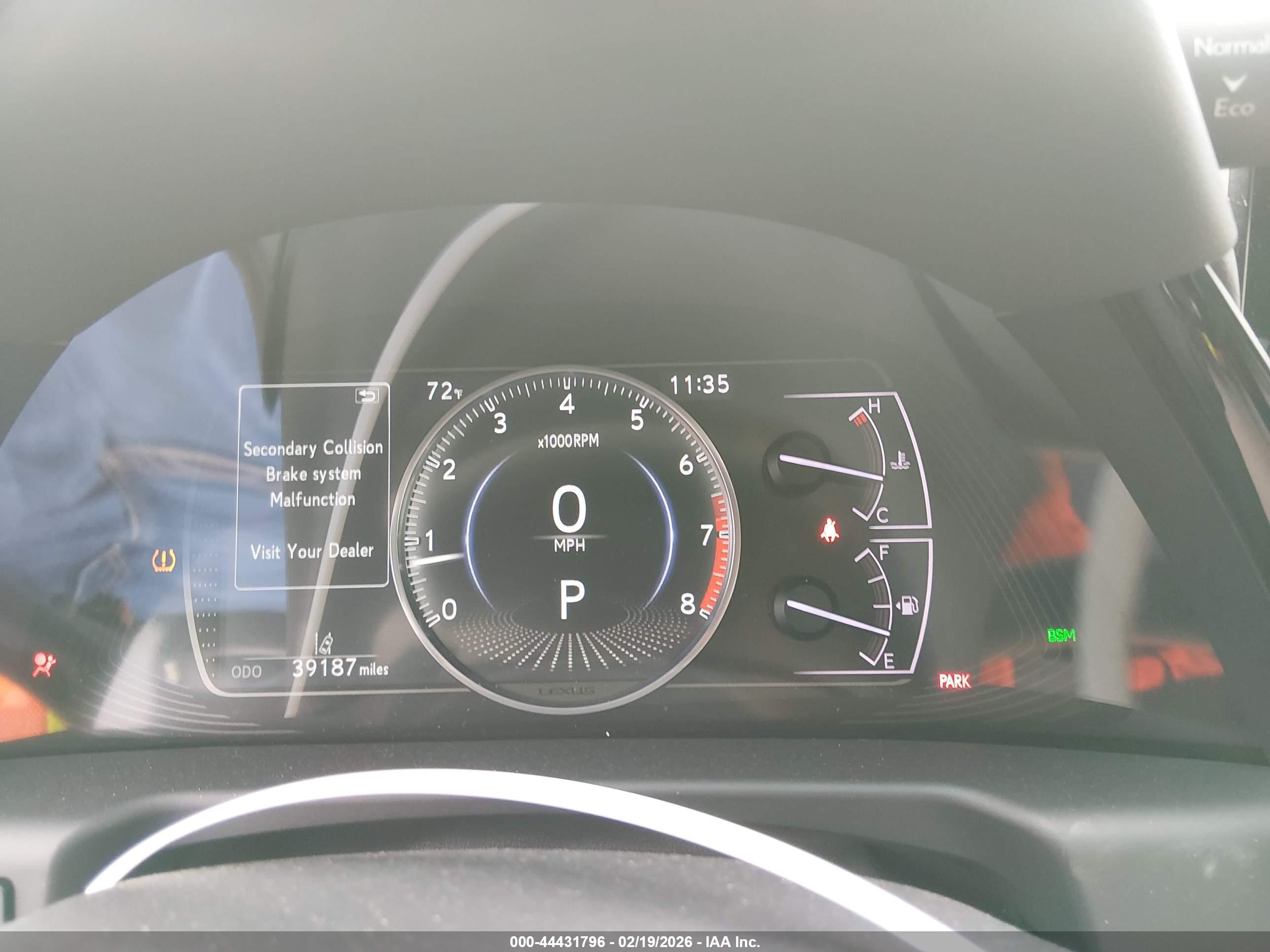 LEXUS ES image 7