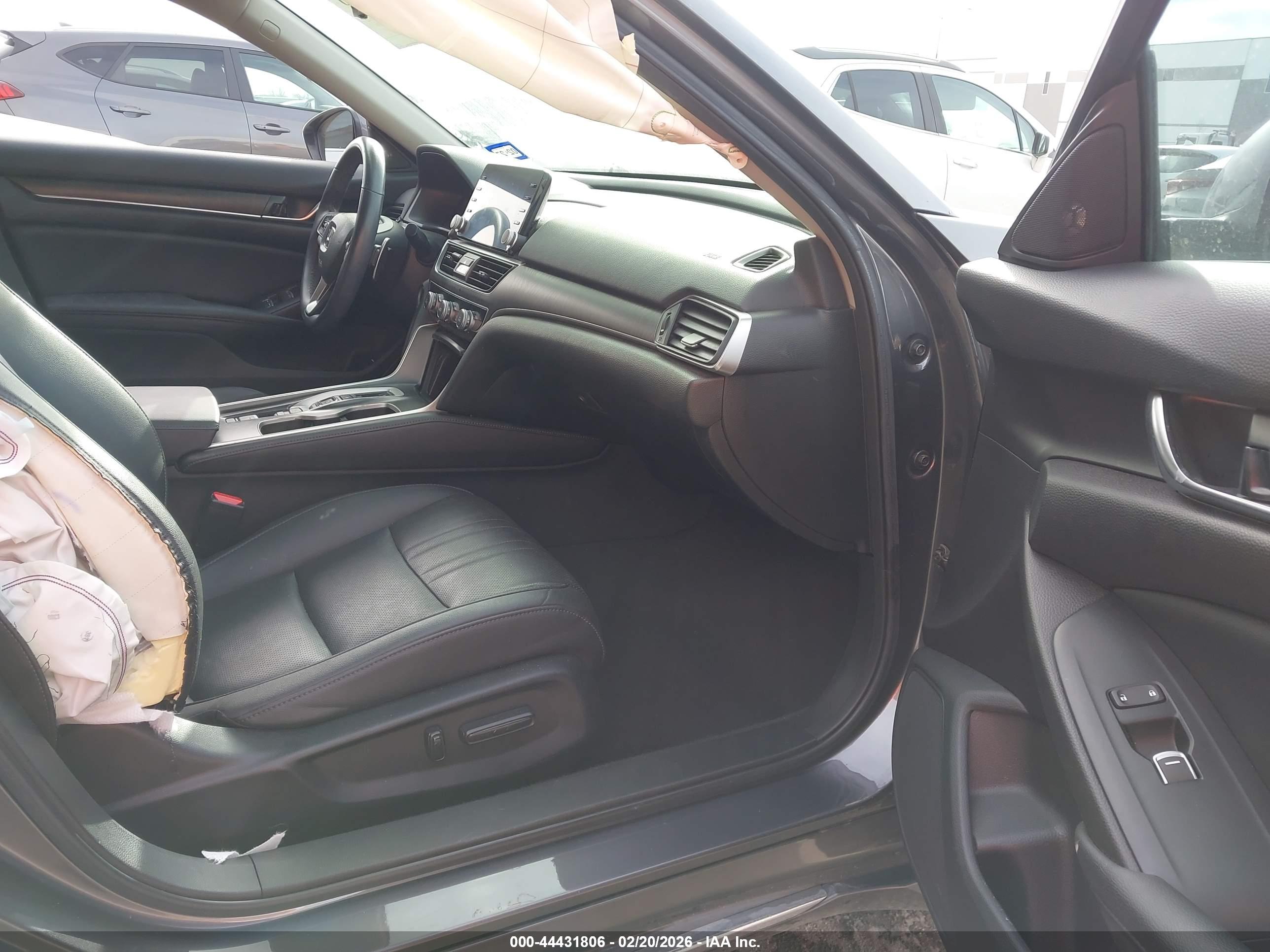 HONDA ACCORD image 5