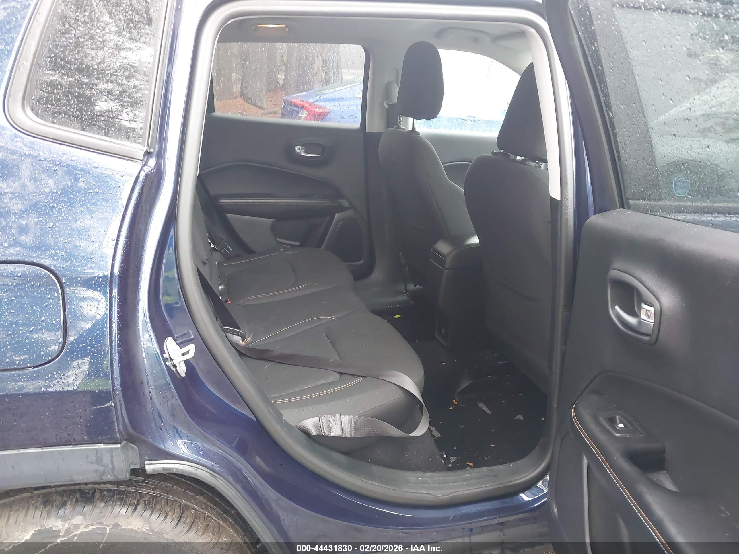 JEEP COMPASS image 8