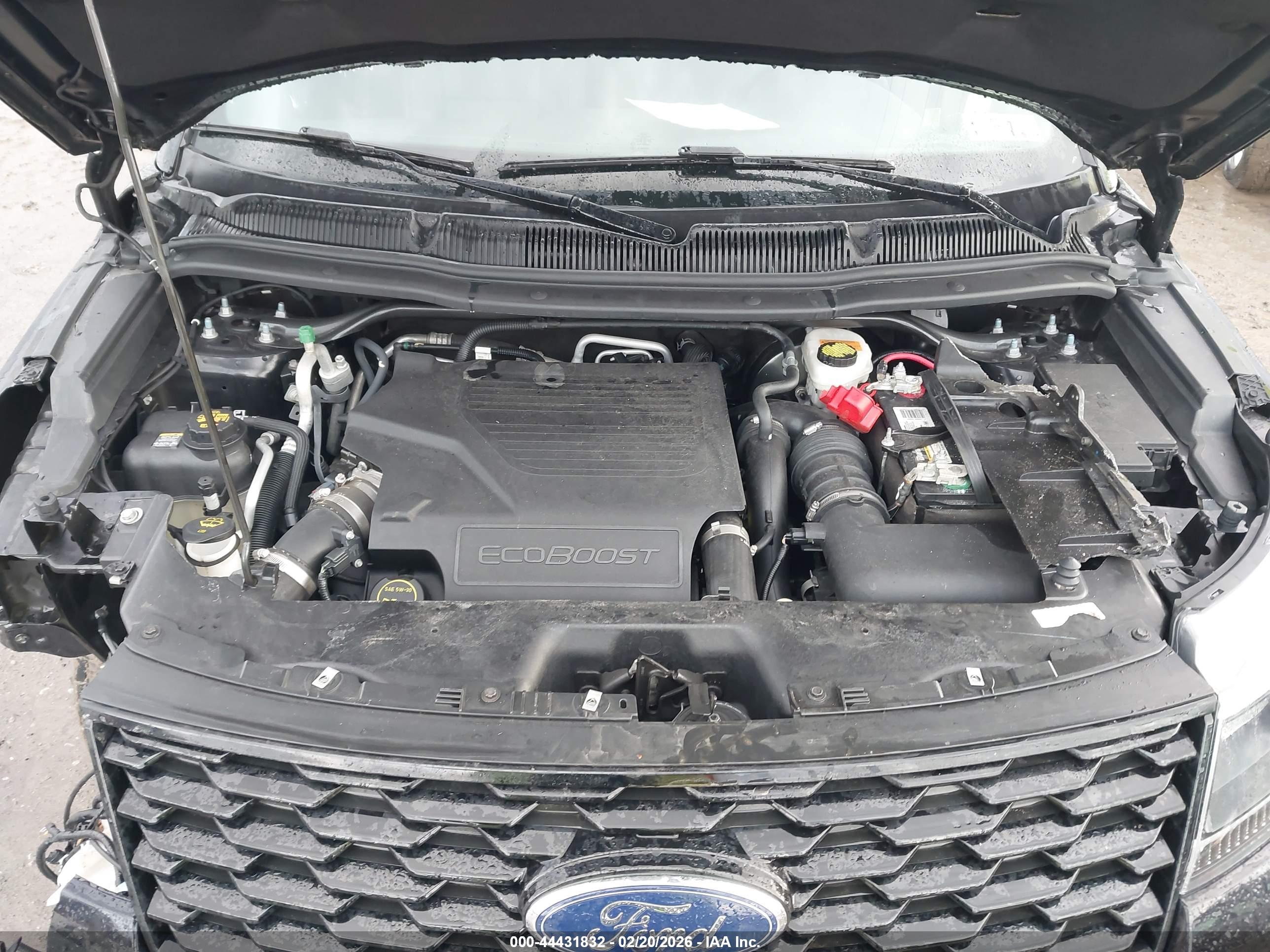 FORD EXPLORER image 10