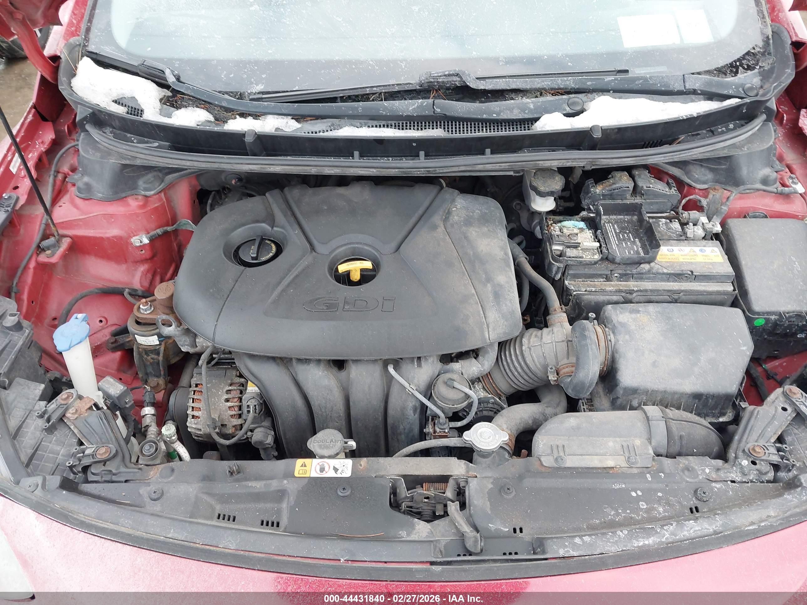 HYUNDAI ELANTRA image 10