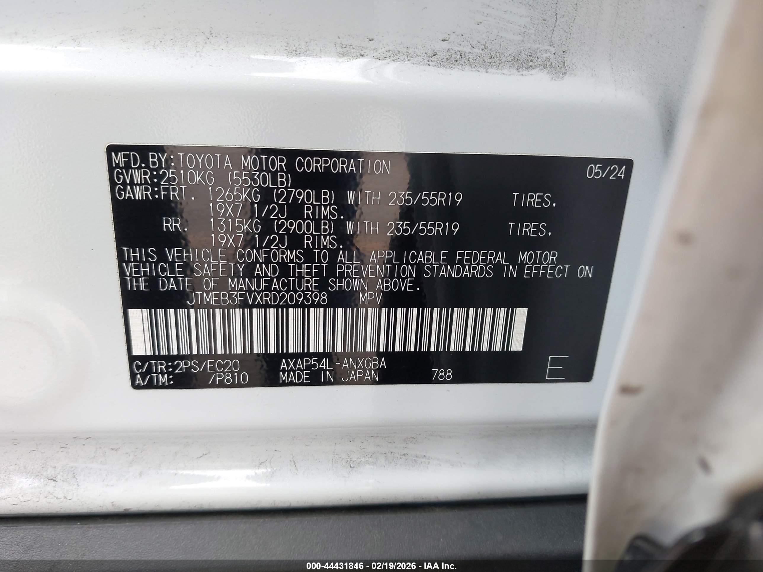 TOYOTA RAV4 image 9