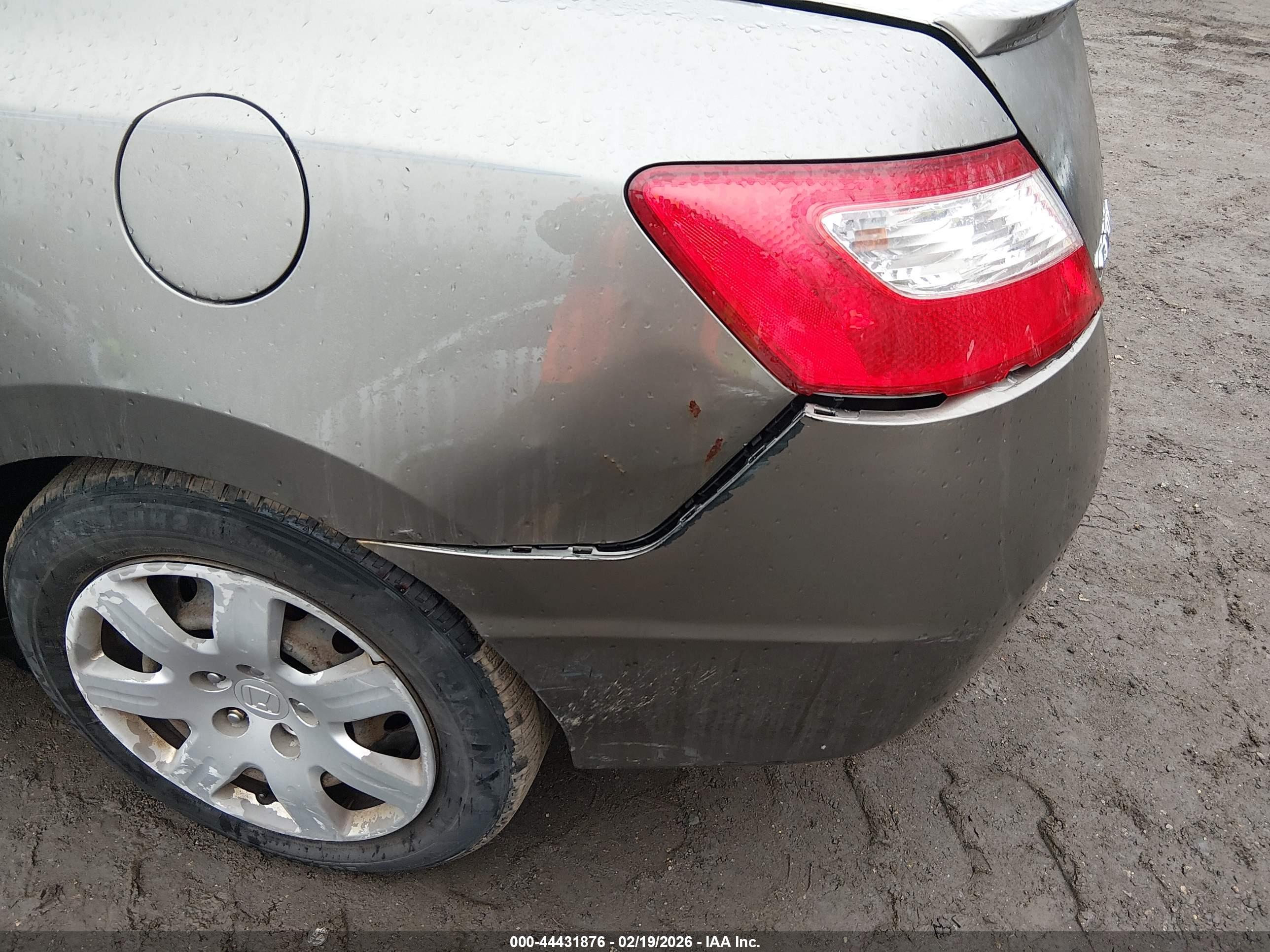 HONDA CIVIC image 6