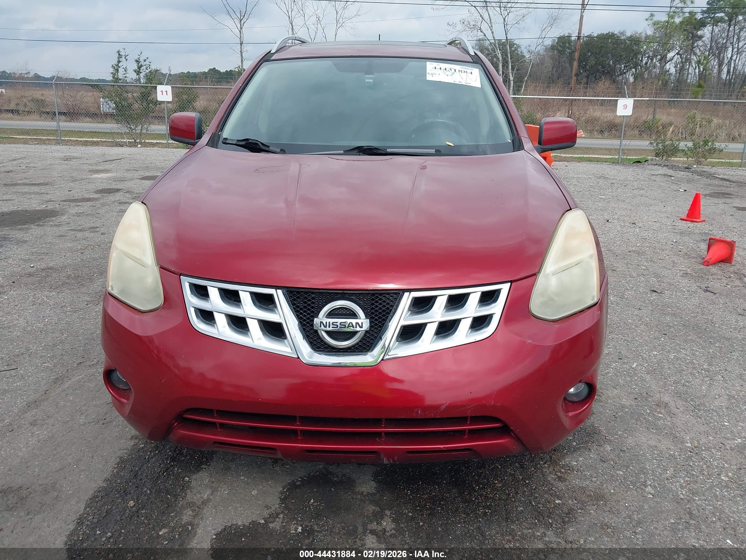 NISSAN ROGUE image 6