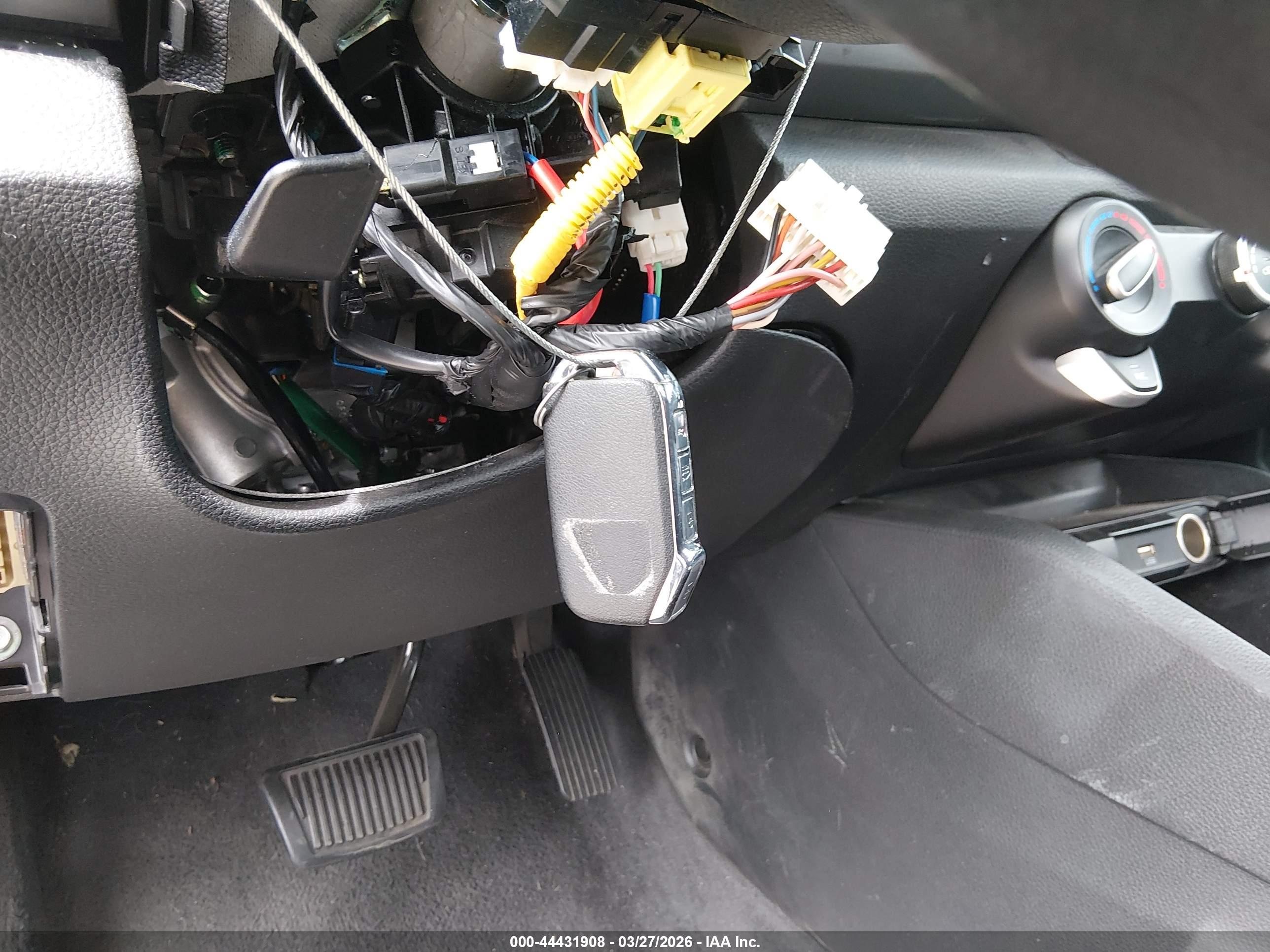KIA RIO image 11