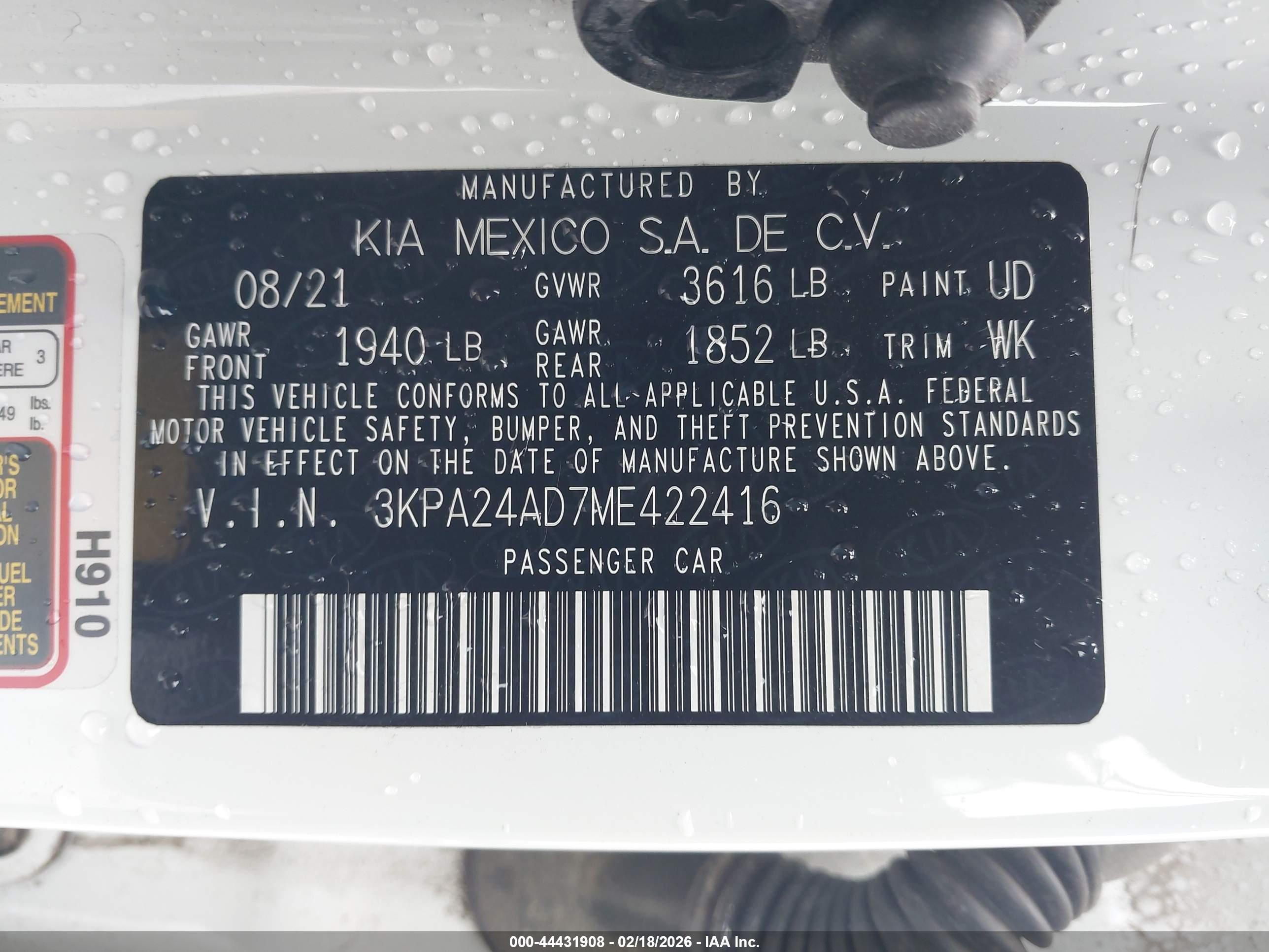 KIA RIO image 9