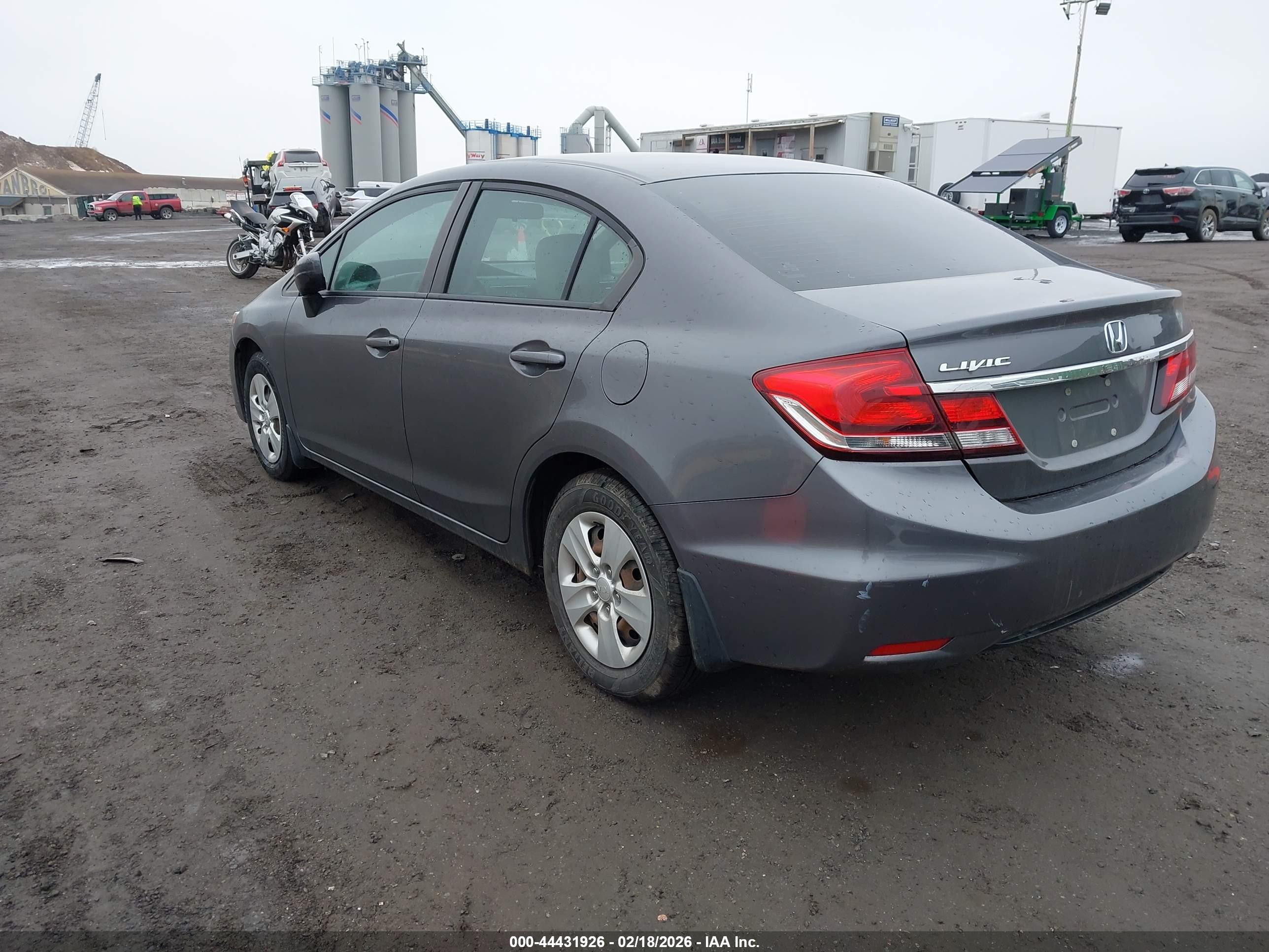 HONDA CIVIC image 3