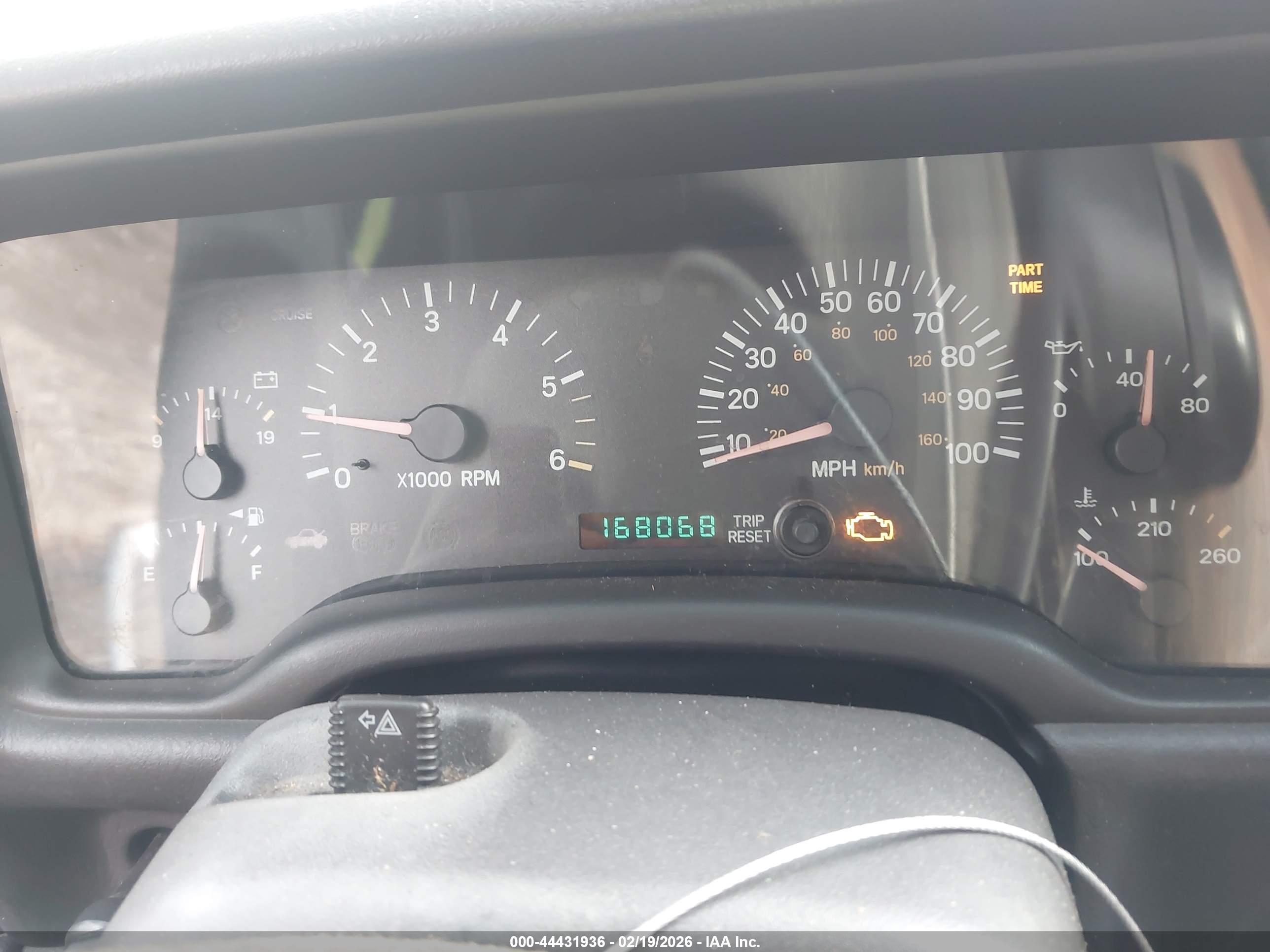 JEEP CHEROKEE image 7