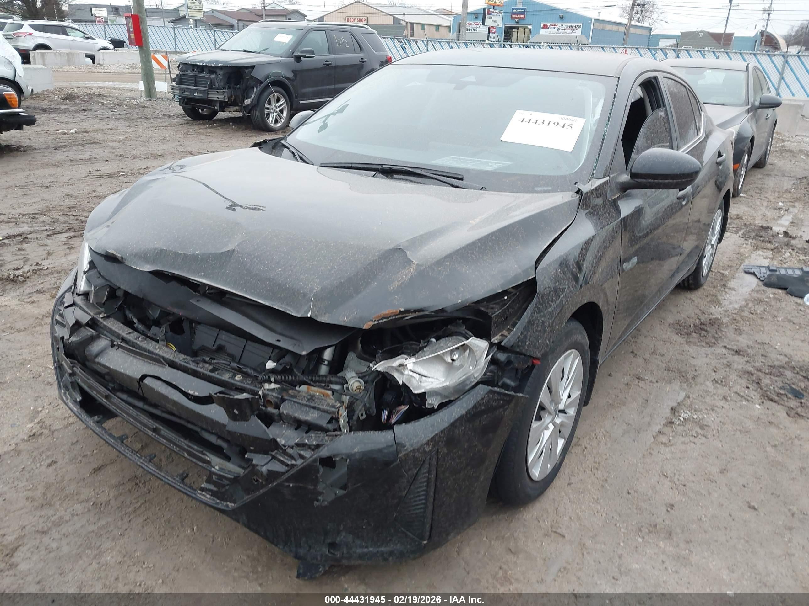 NISSAN SENTRA image 6