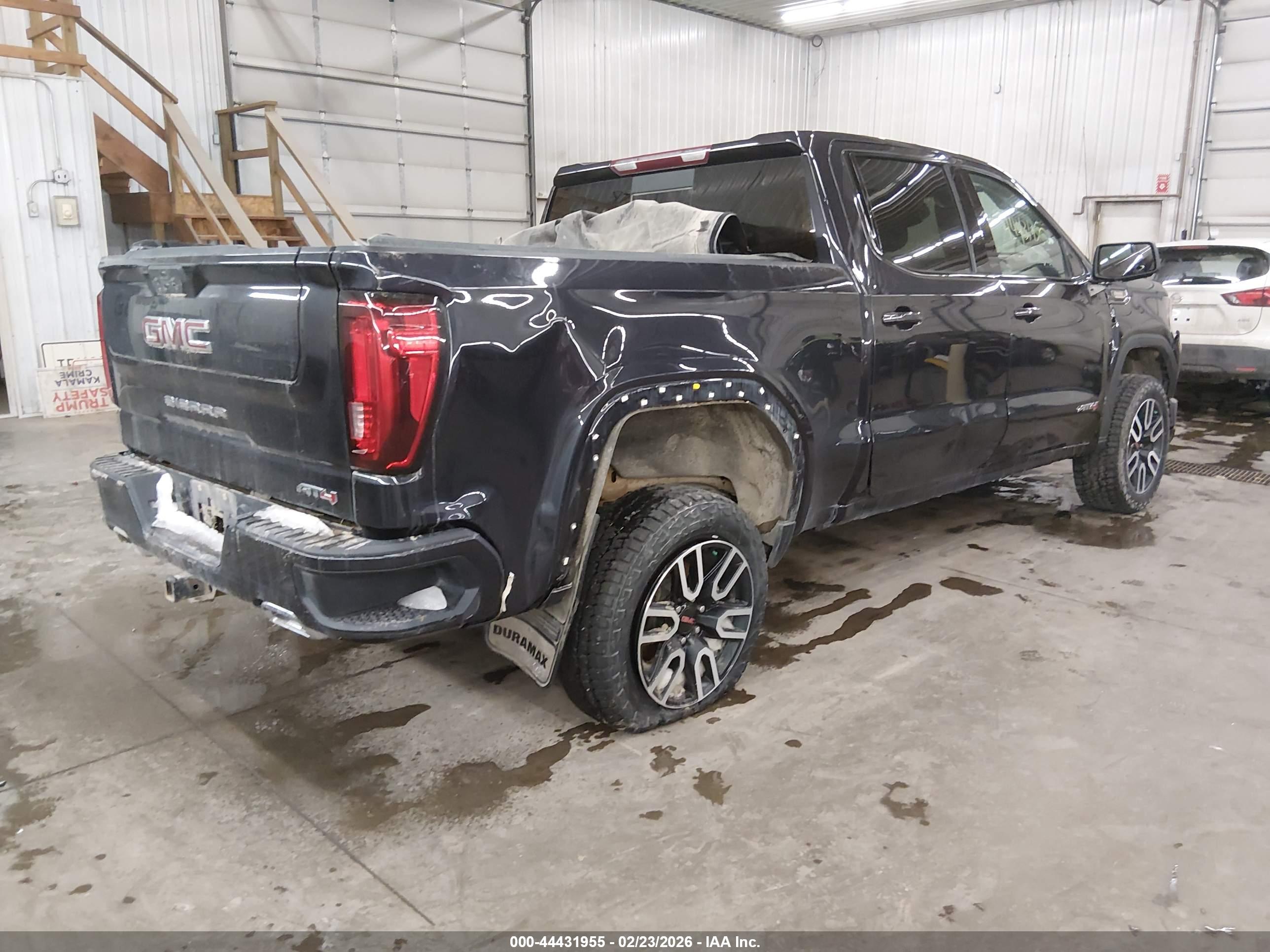 GMC SIERRA image 4