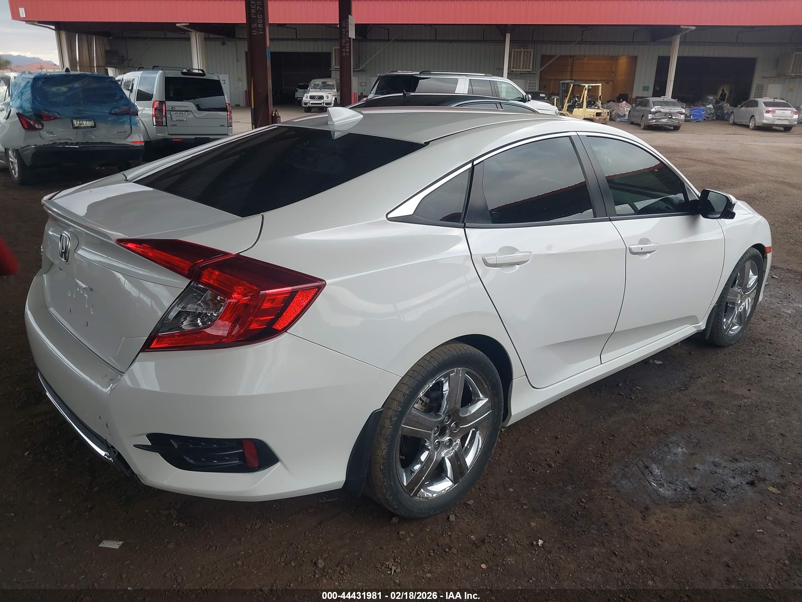 HONDA CIVIC image 4