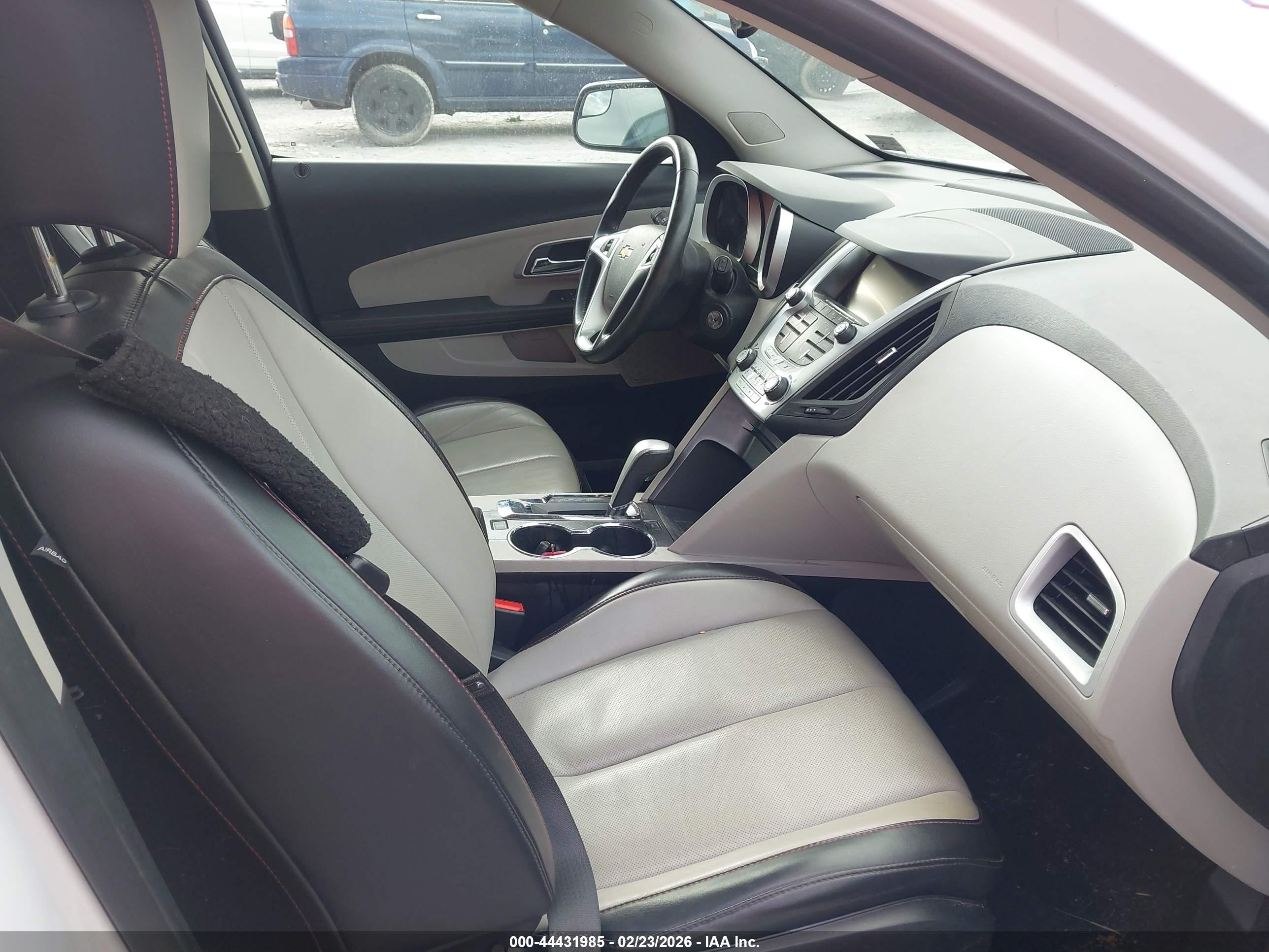 CHEVROLET EQUINOX image 5