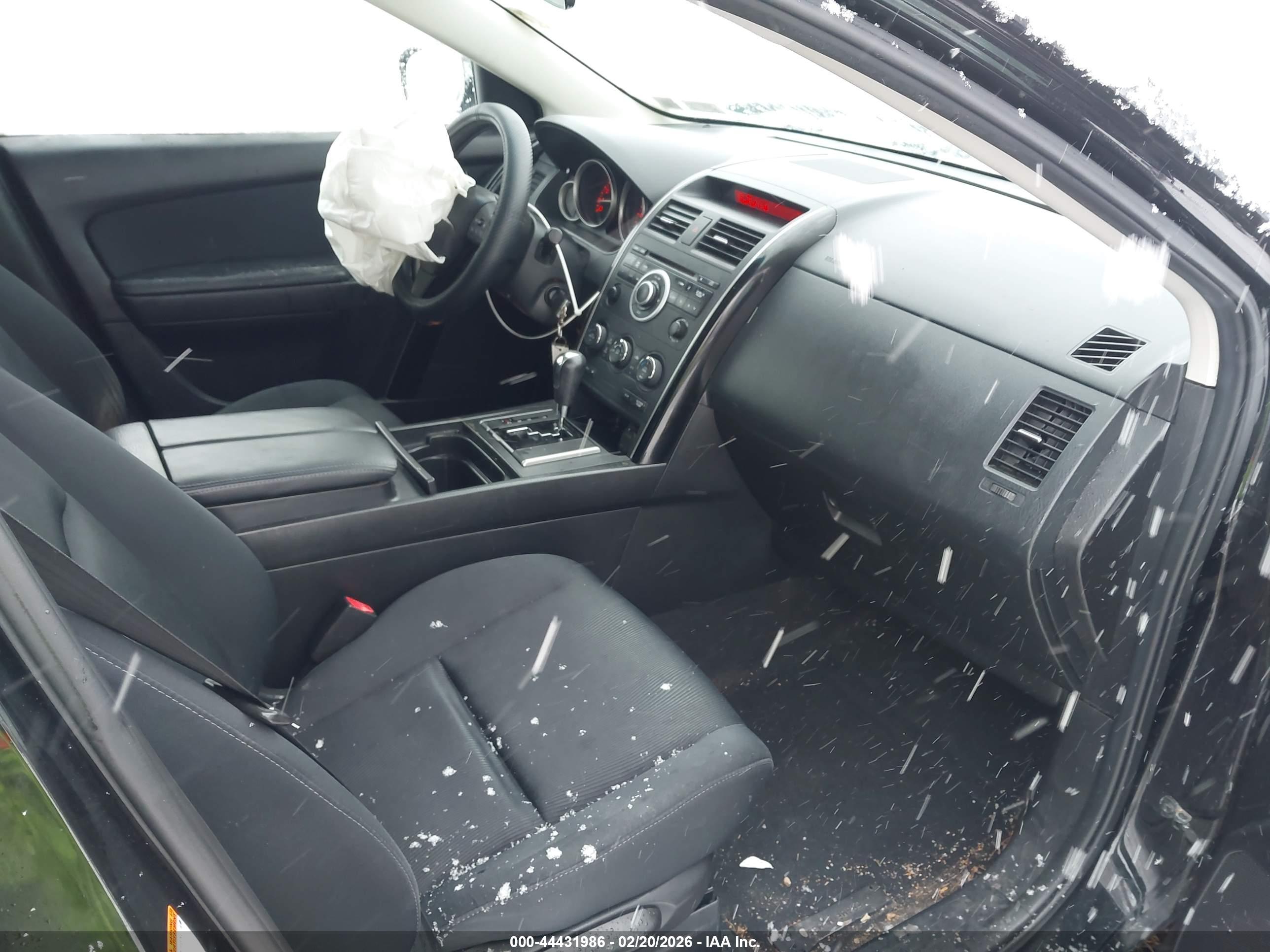 MAZDA CX-9 image 5