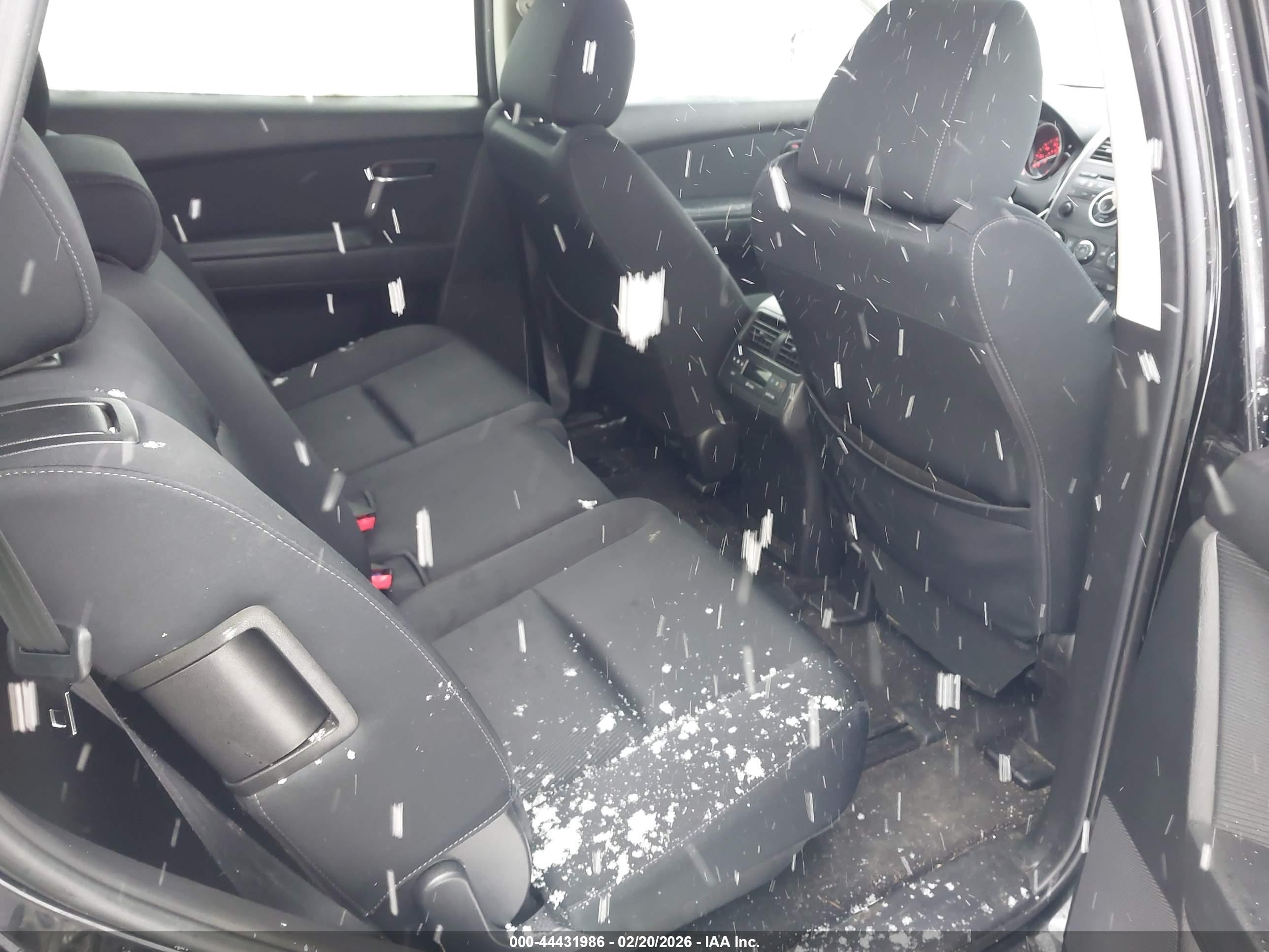 MAZDA CX-9 image 8