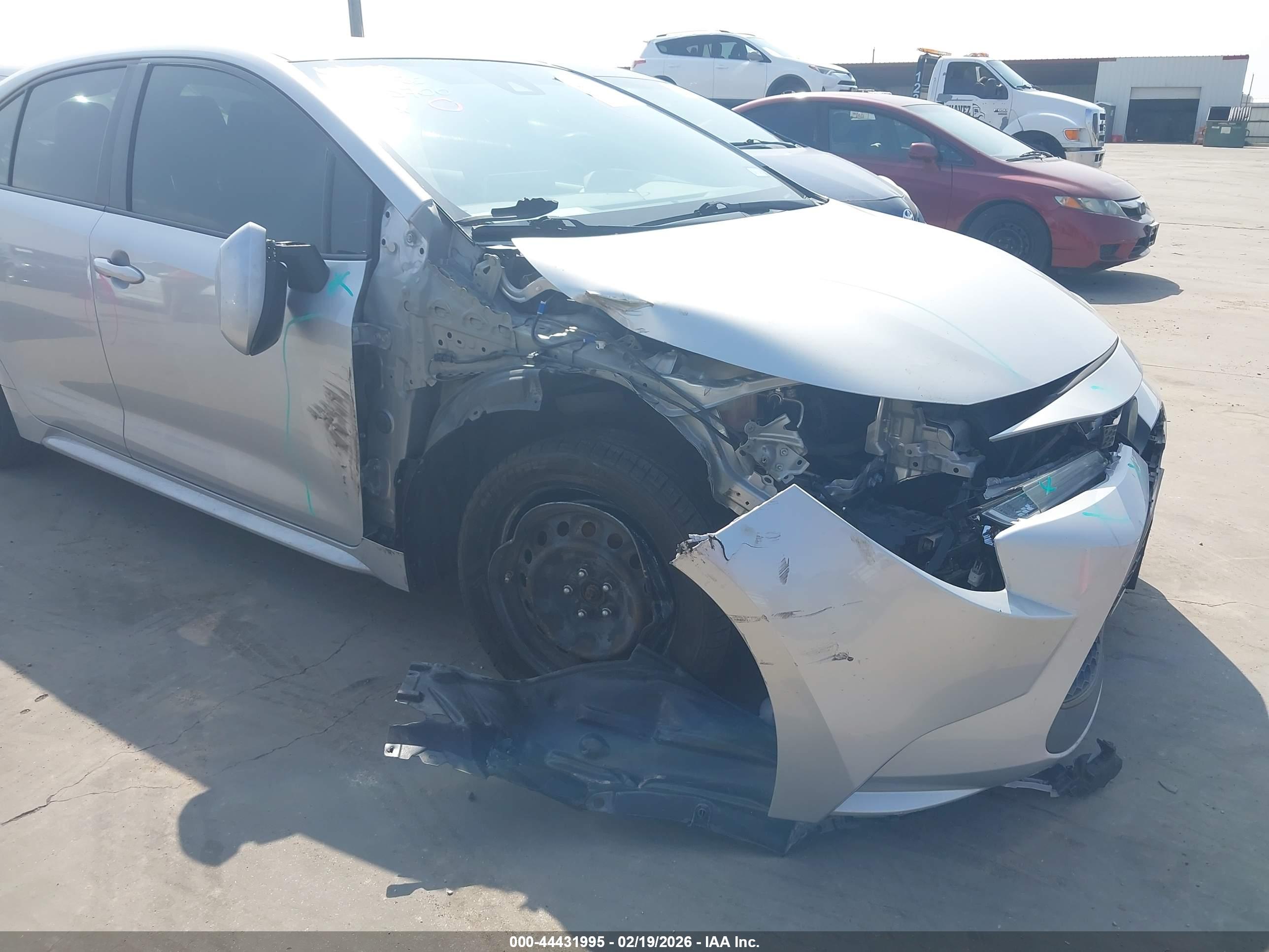 TOYOTA COROLLA image 6