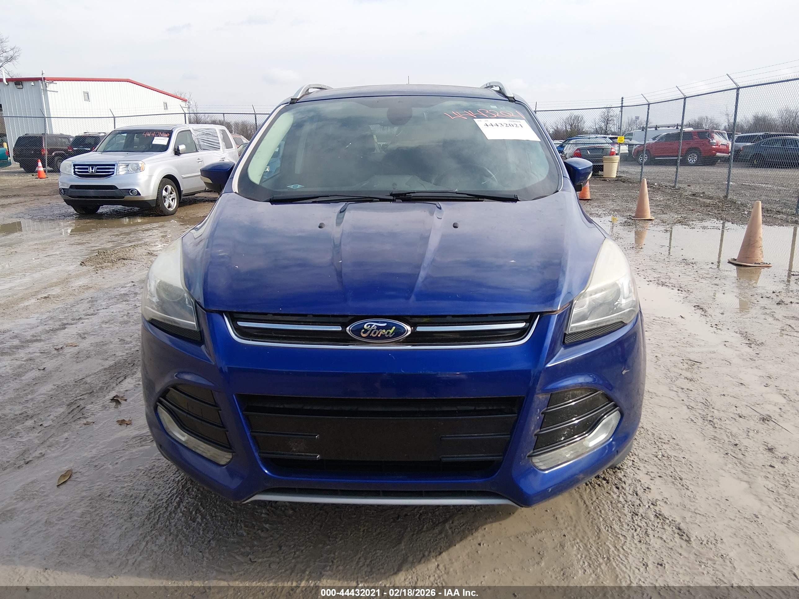 FORD ESCAPE image 6