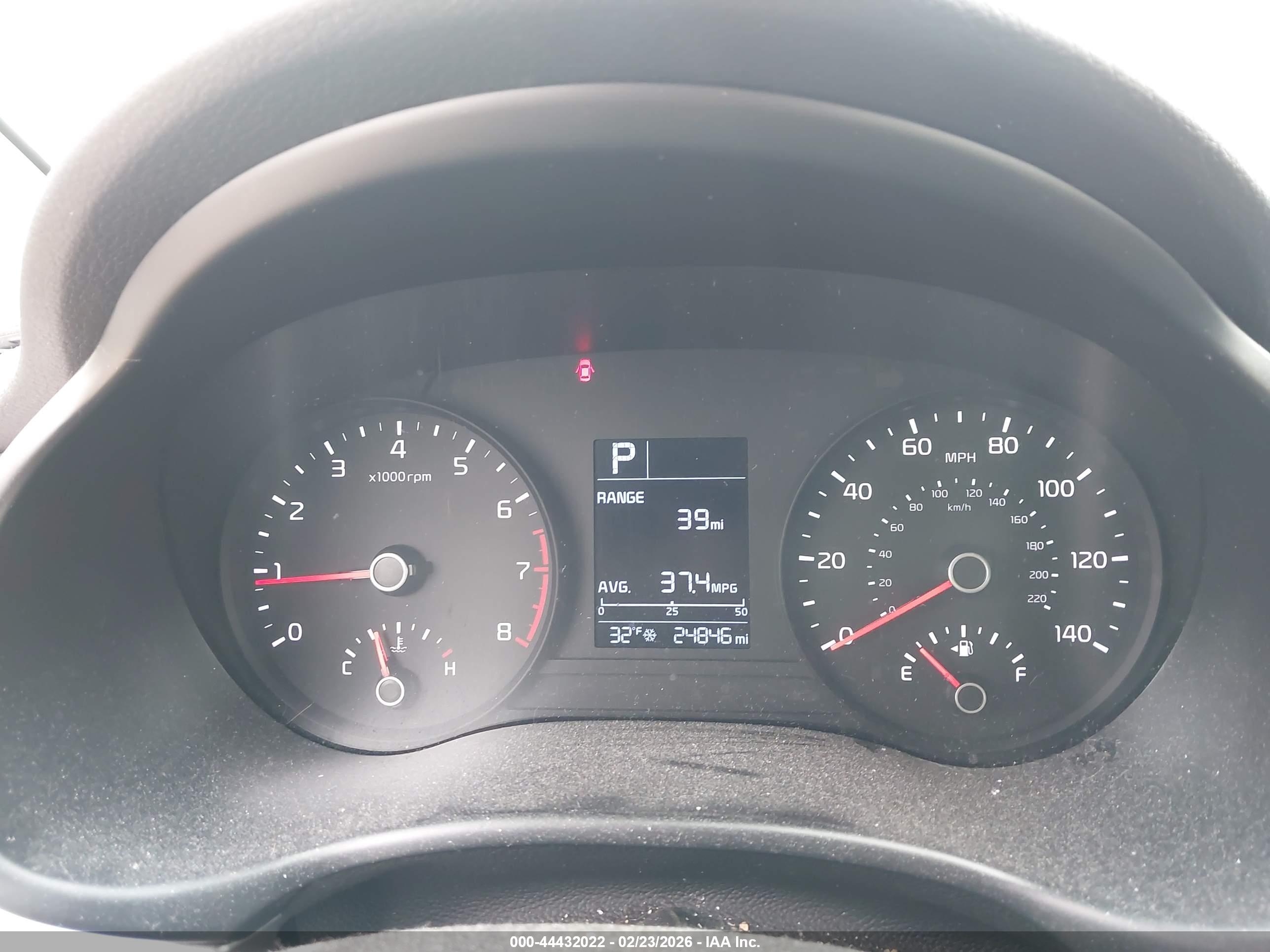 KIA RIO image 7