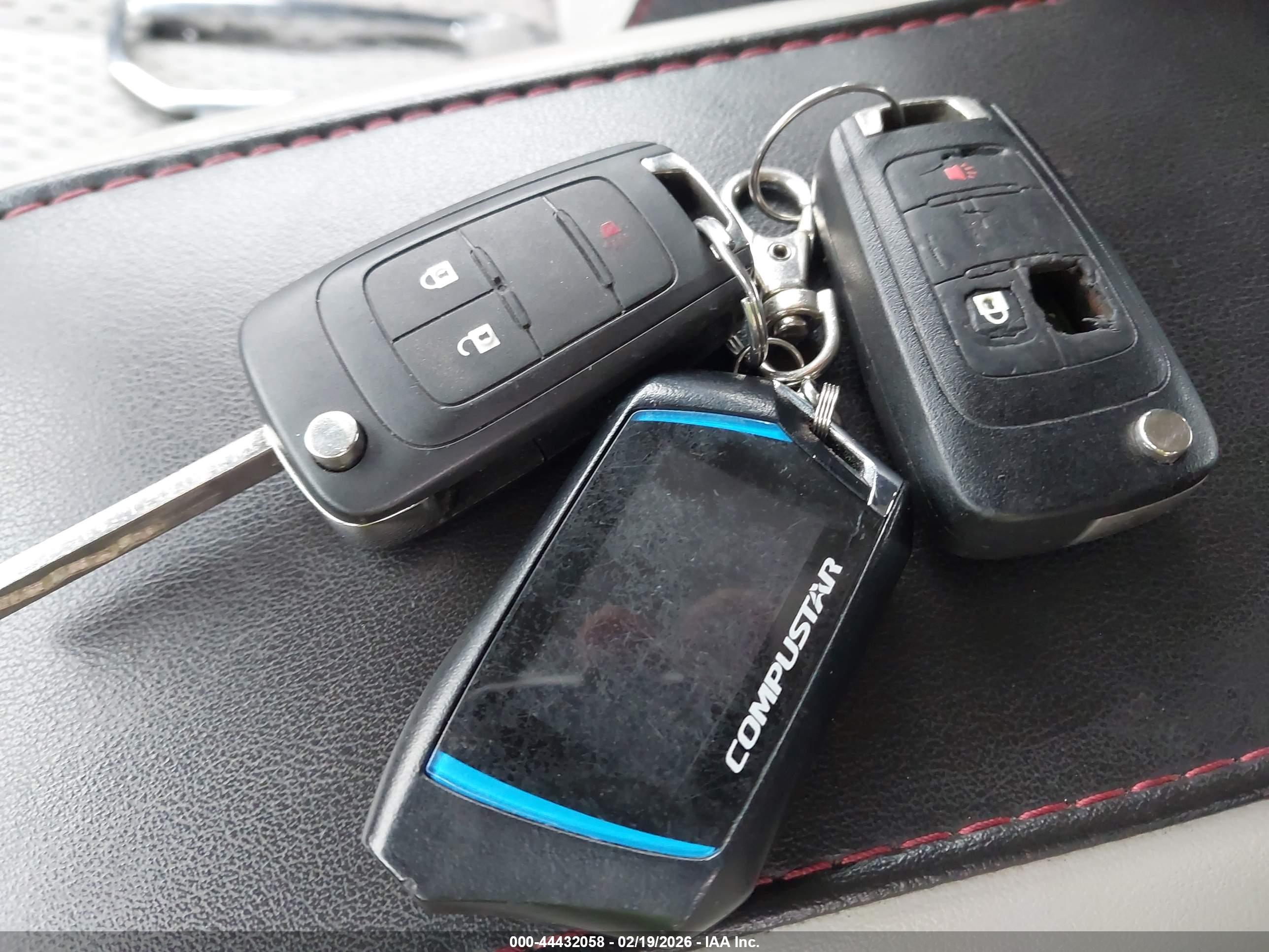 CHEVROLET EQUINOX image 11