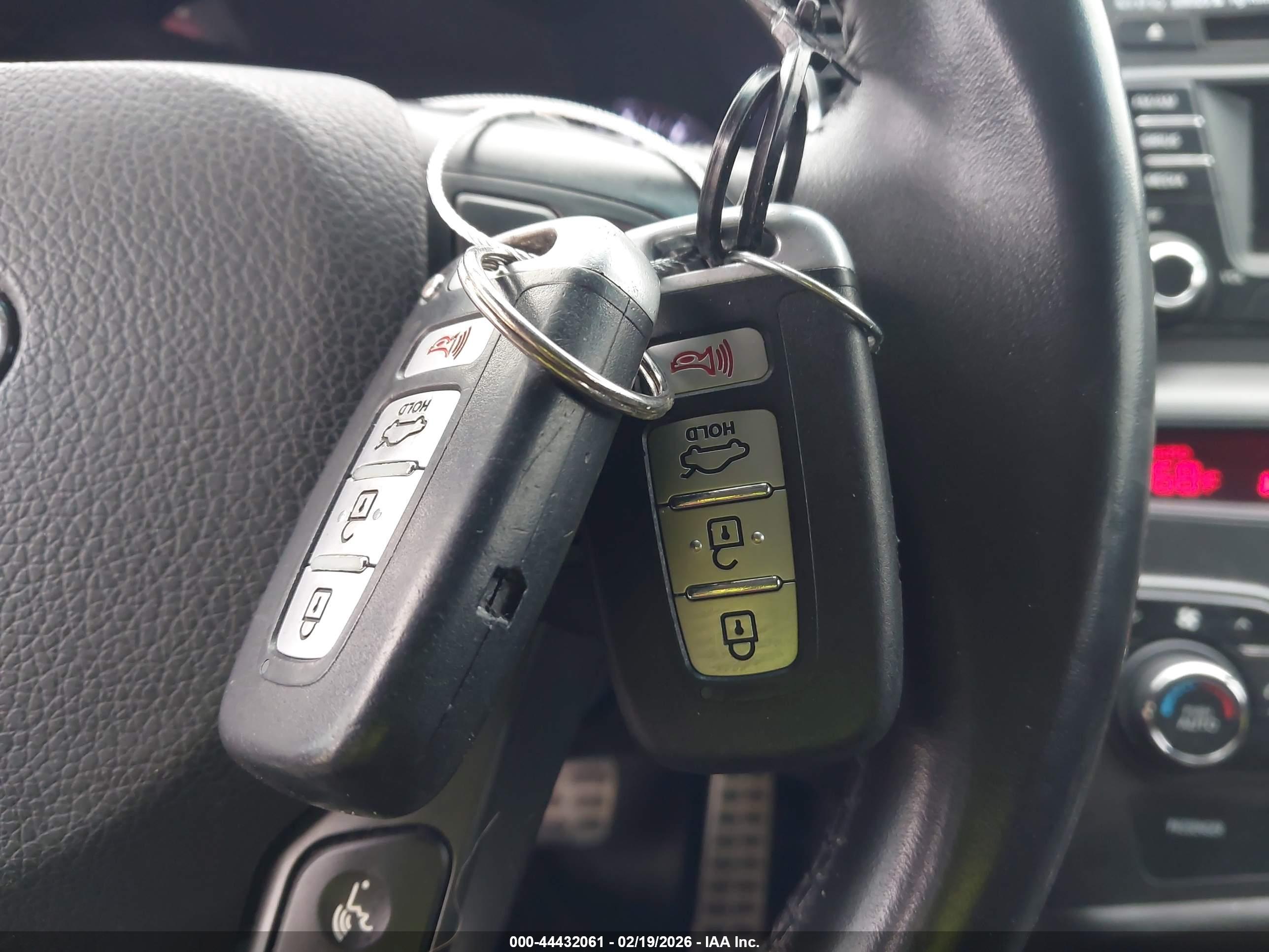 KIA OPTIMA image 11