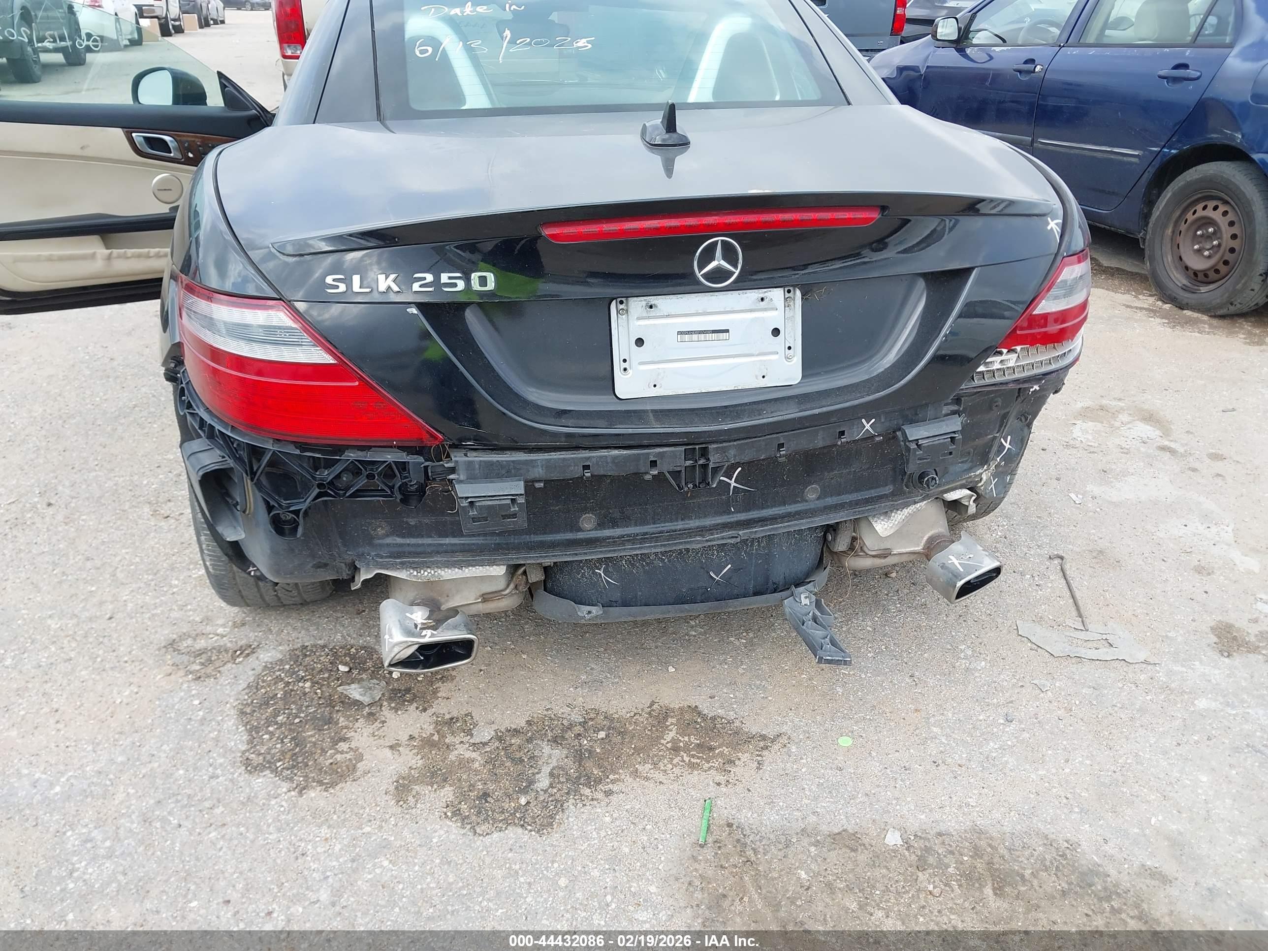 MERCEDES-BENZ SLK image 6