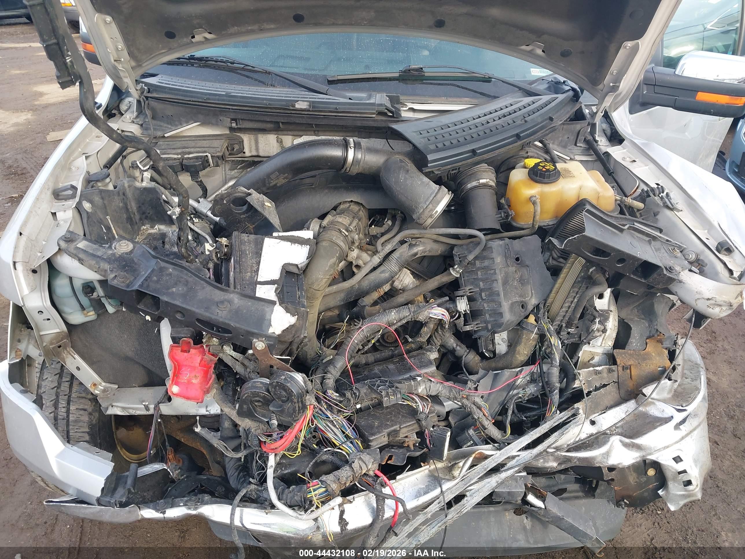 FORD F-150 image 10