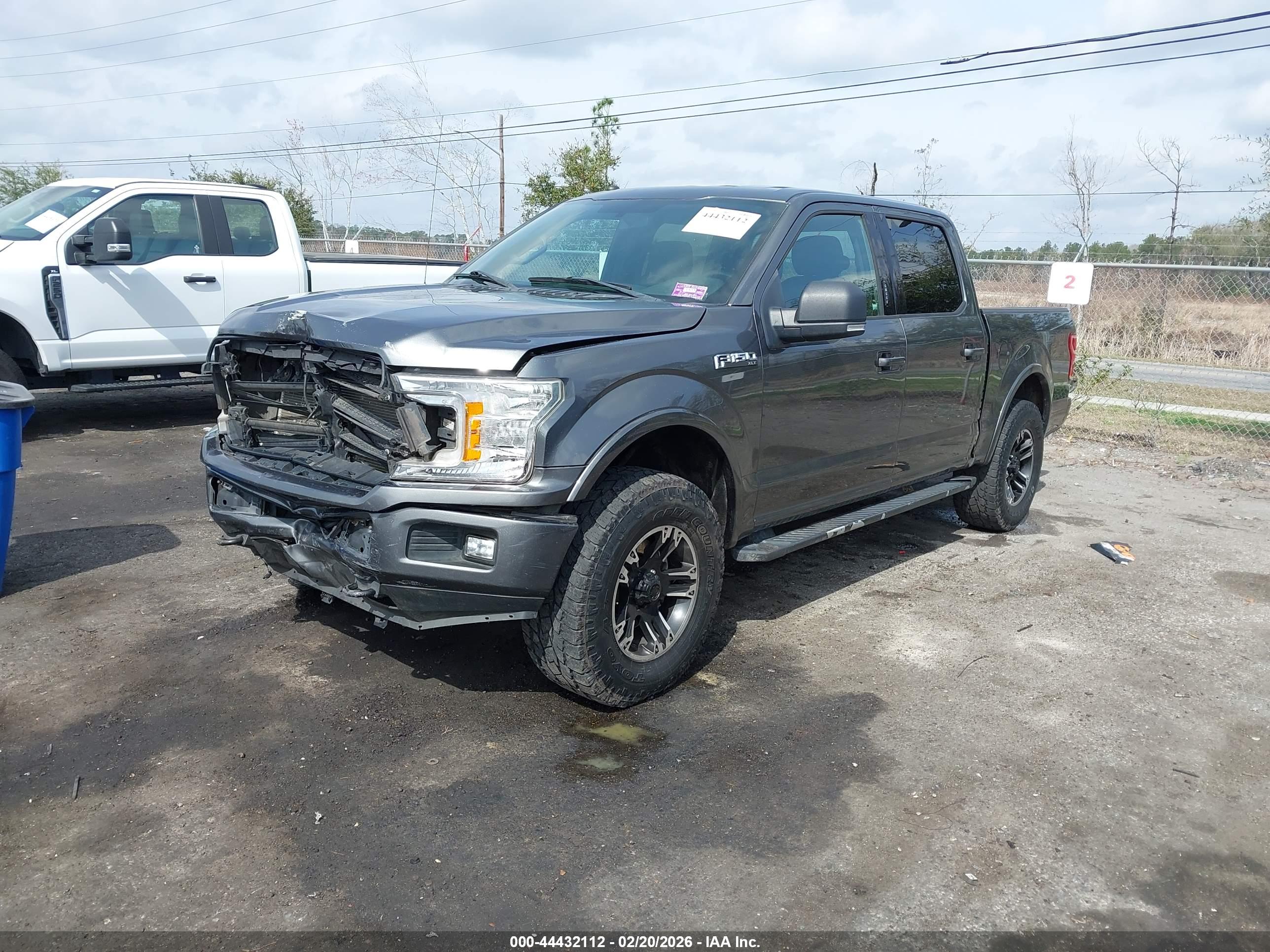 FORD F-150 image 2