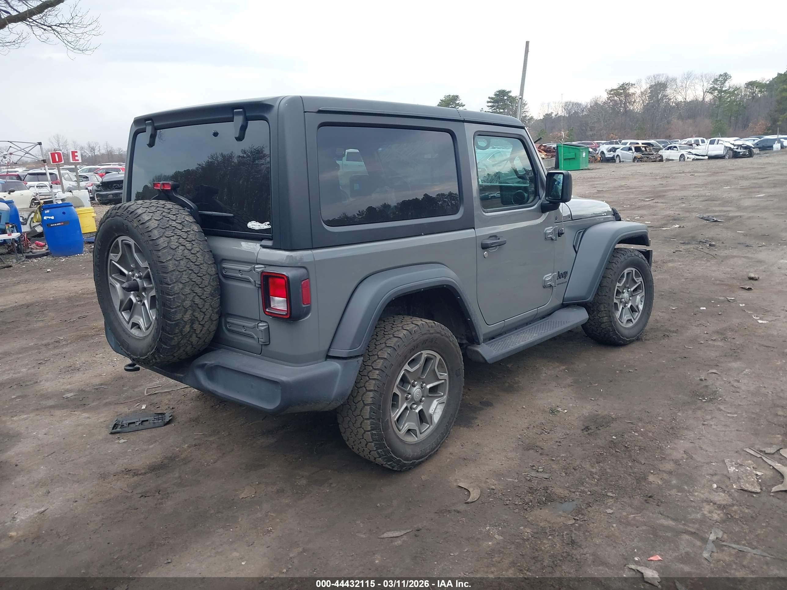 JEEP WRANGLER image 4