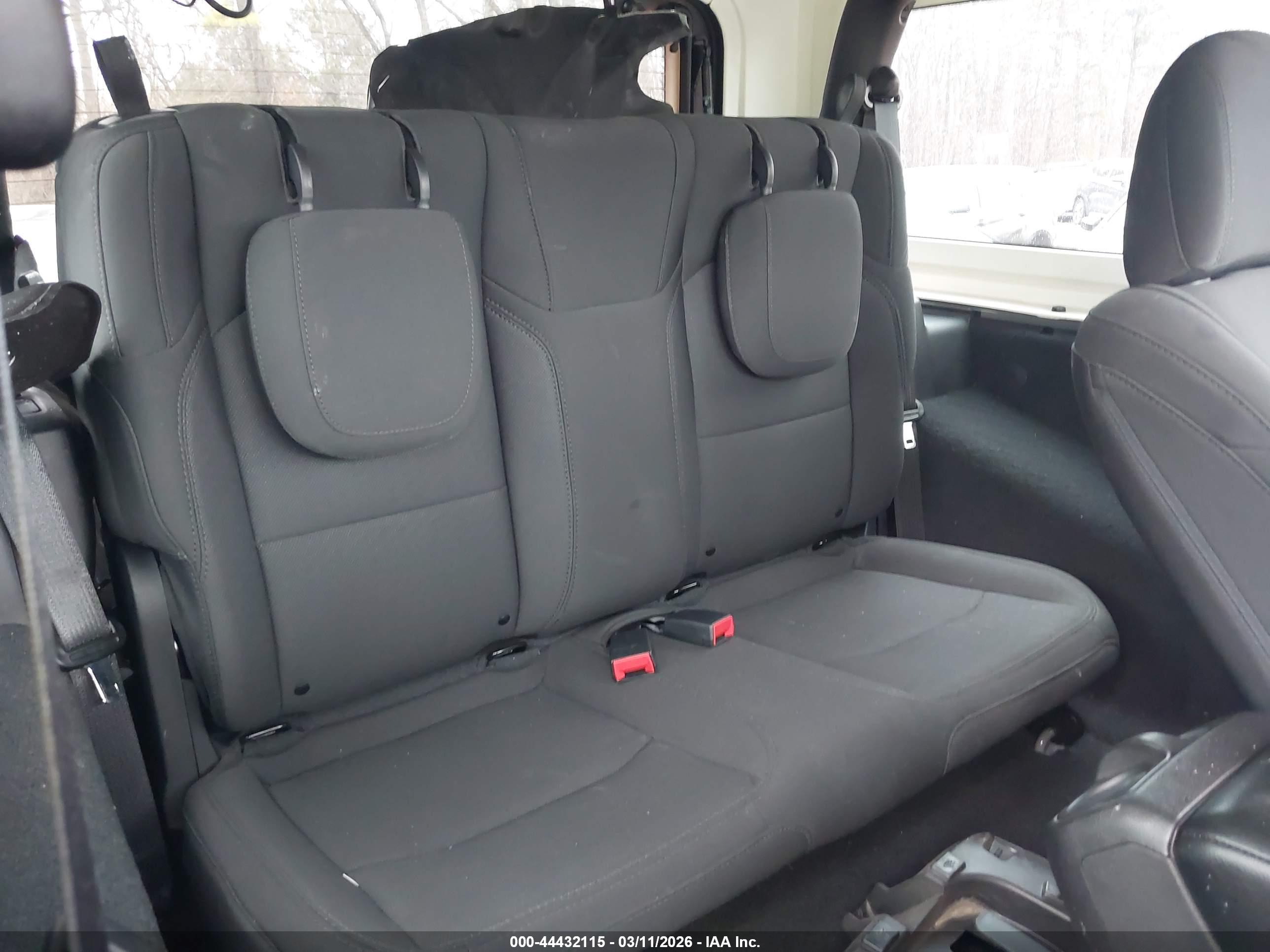 JEEP WRANGLER image 8