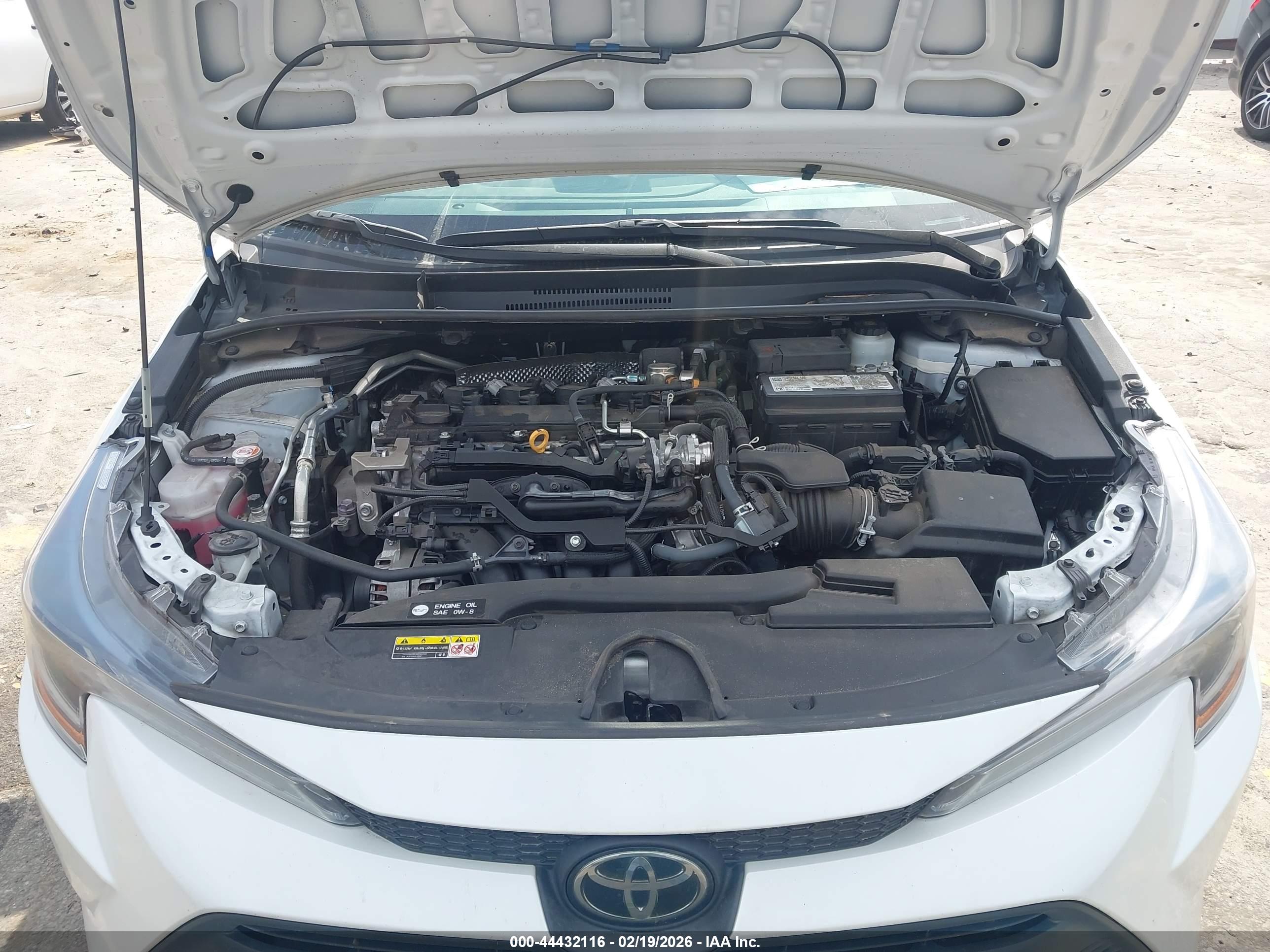 TOYOTA COROLLA image 10
