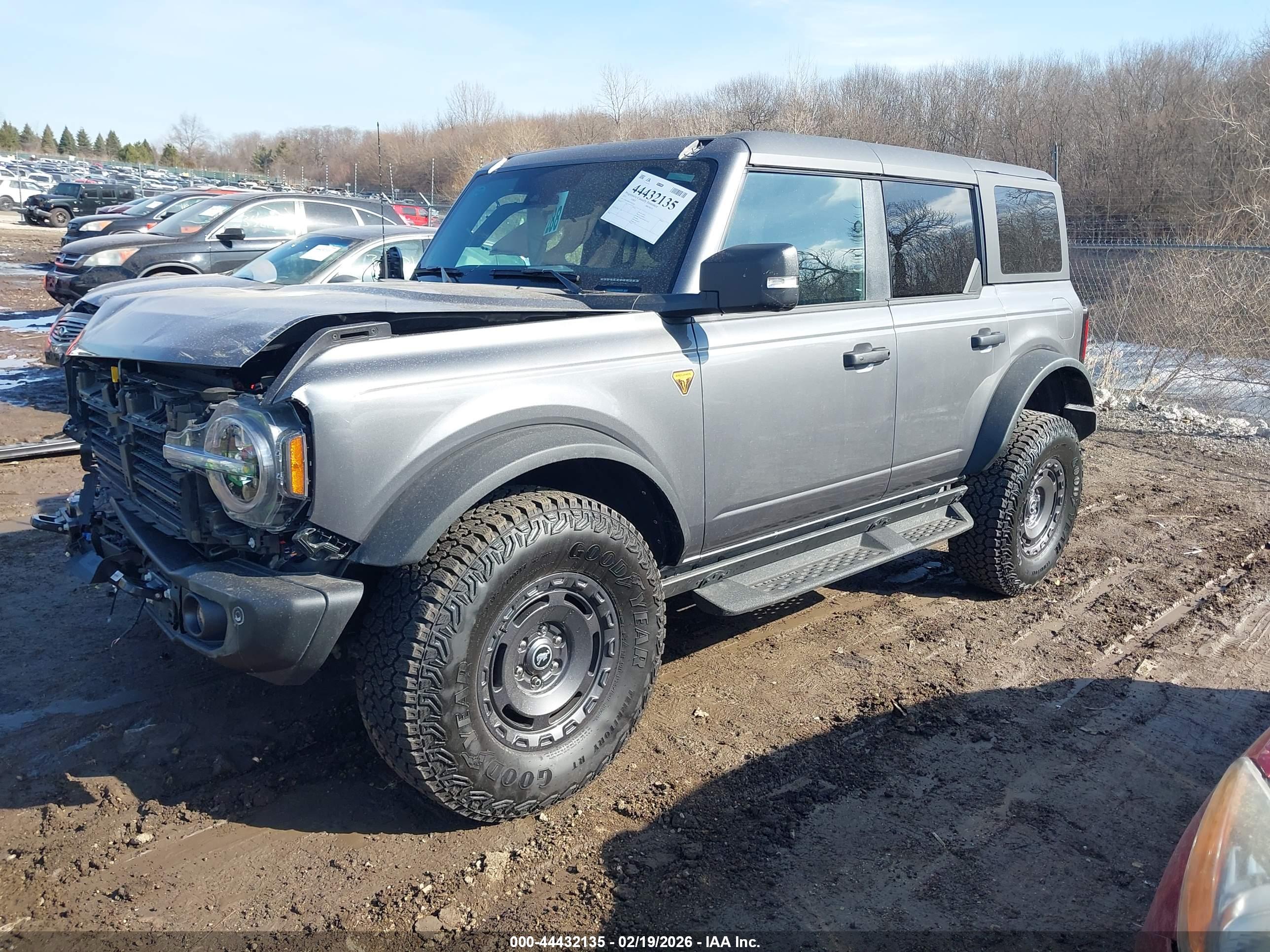 FORD BRONCO image 2