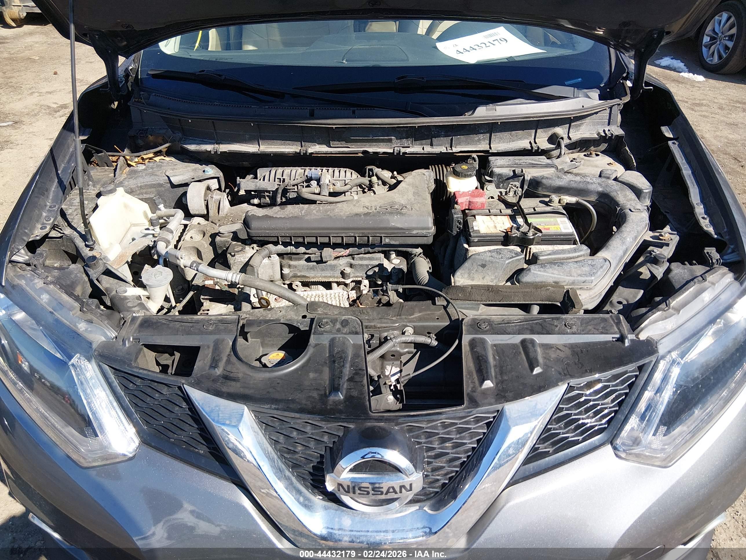 NISSAN ROGUE image 10