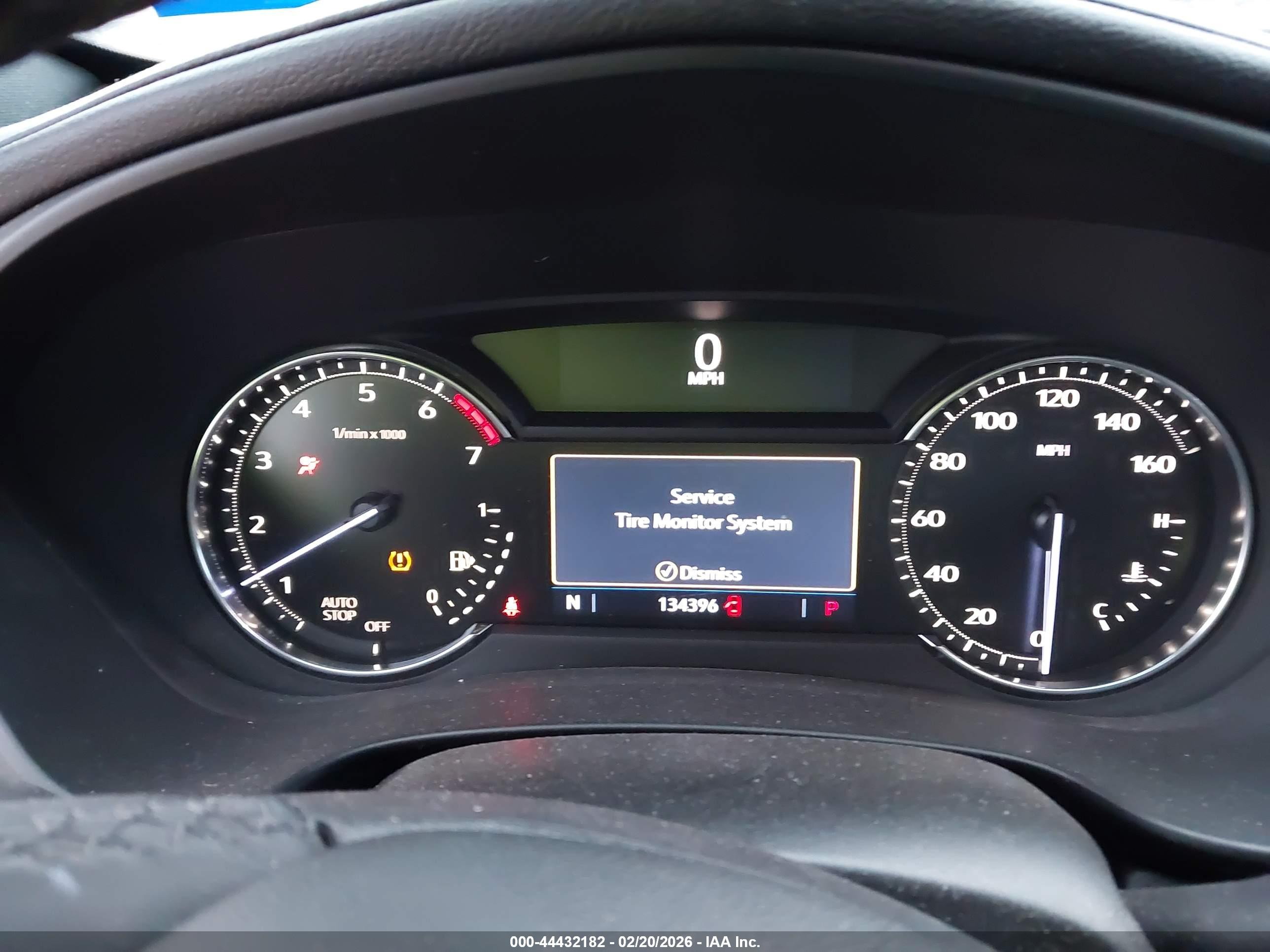 CADILLAC XT4 image 7
