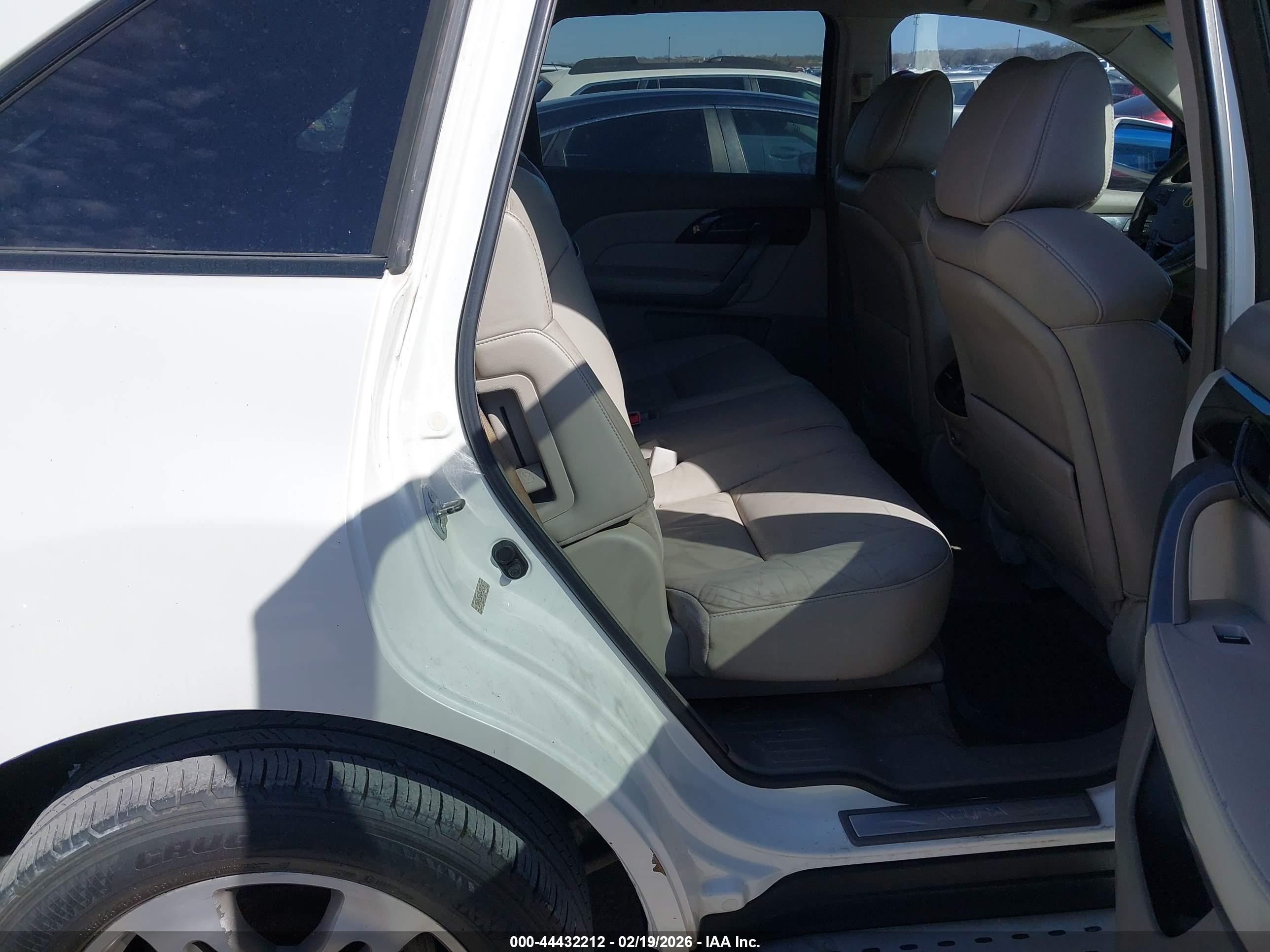 ACURA MDX image 8
