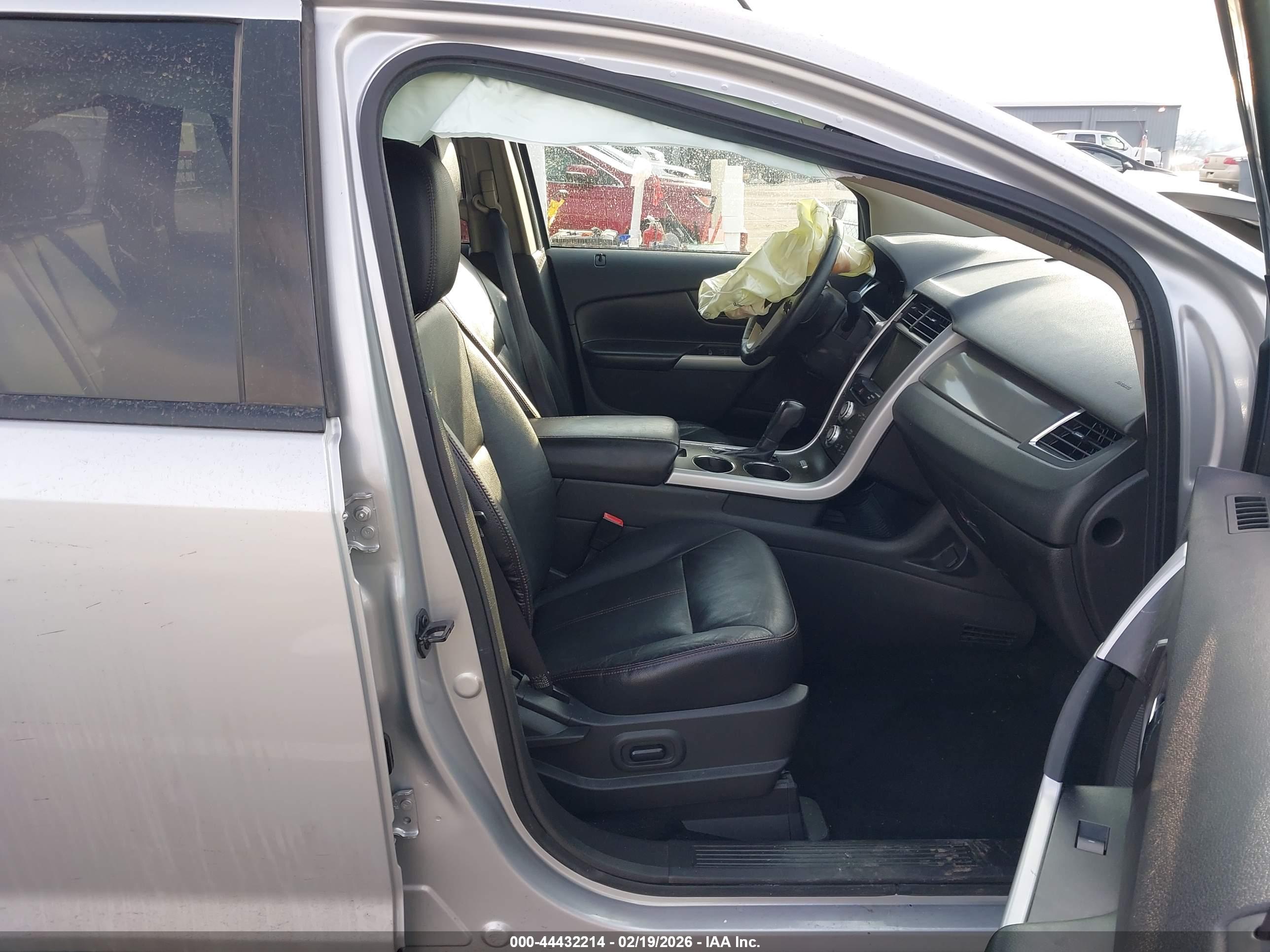 FORD EDGE image 5
