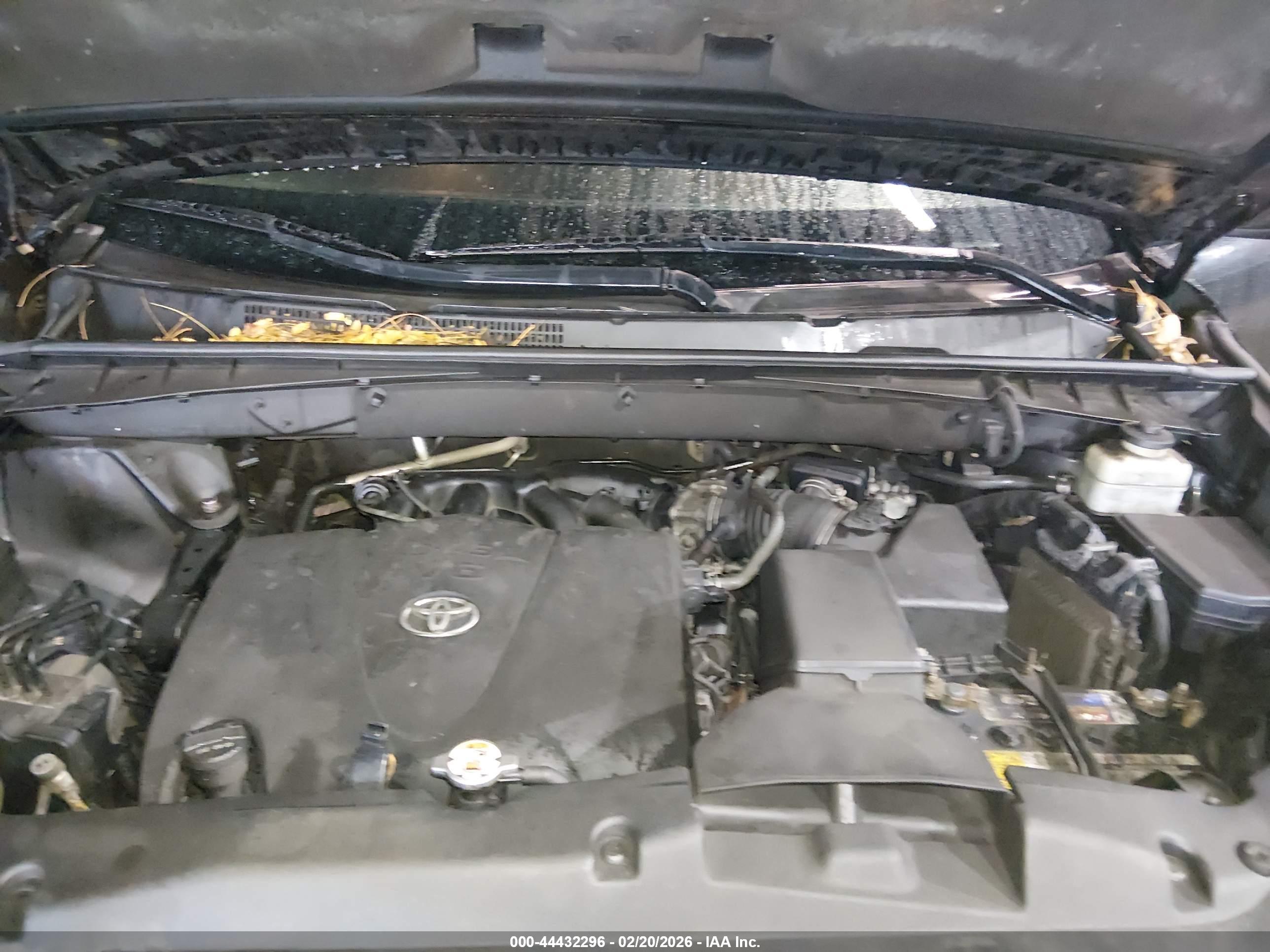 TOYOTA HIGHLANDER image 10