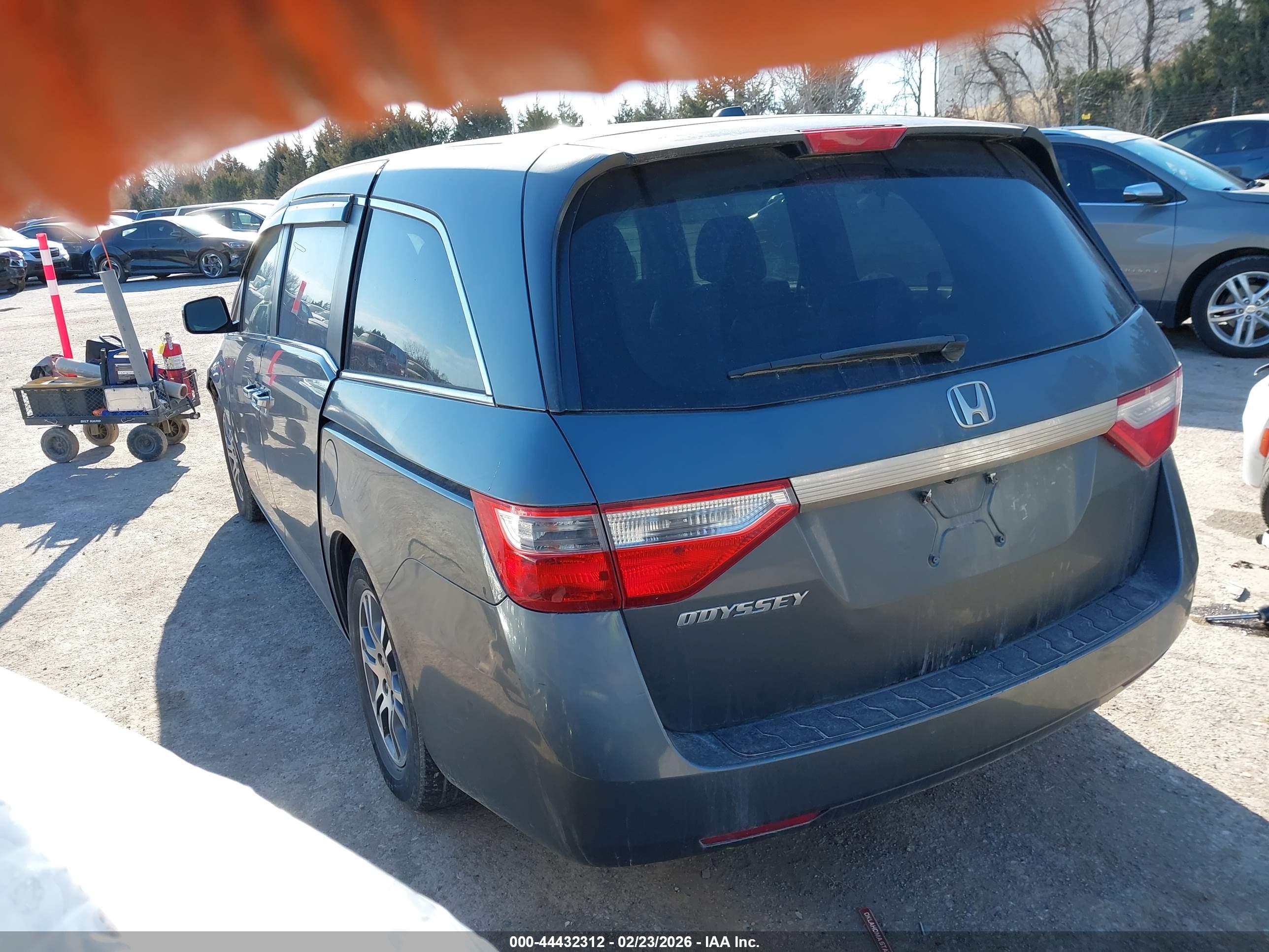 HONDA ODYSSEY image 3