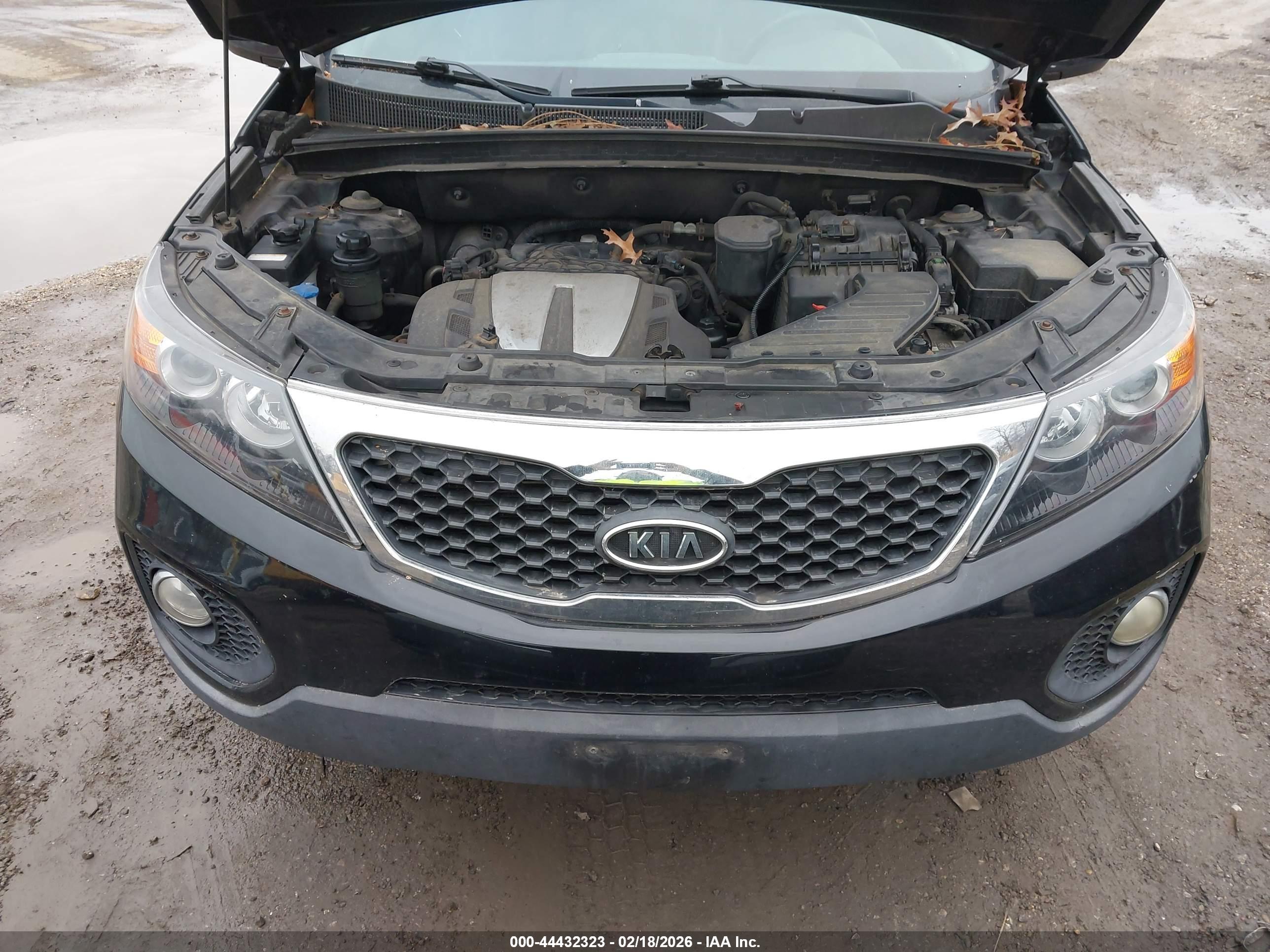 KIA SORENTO image 10