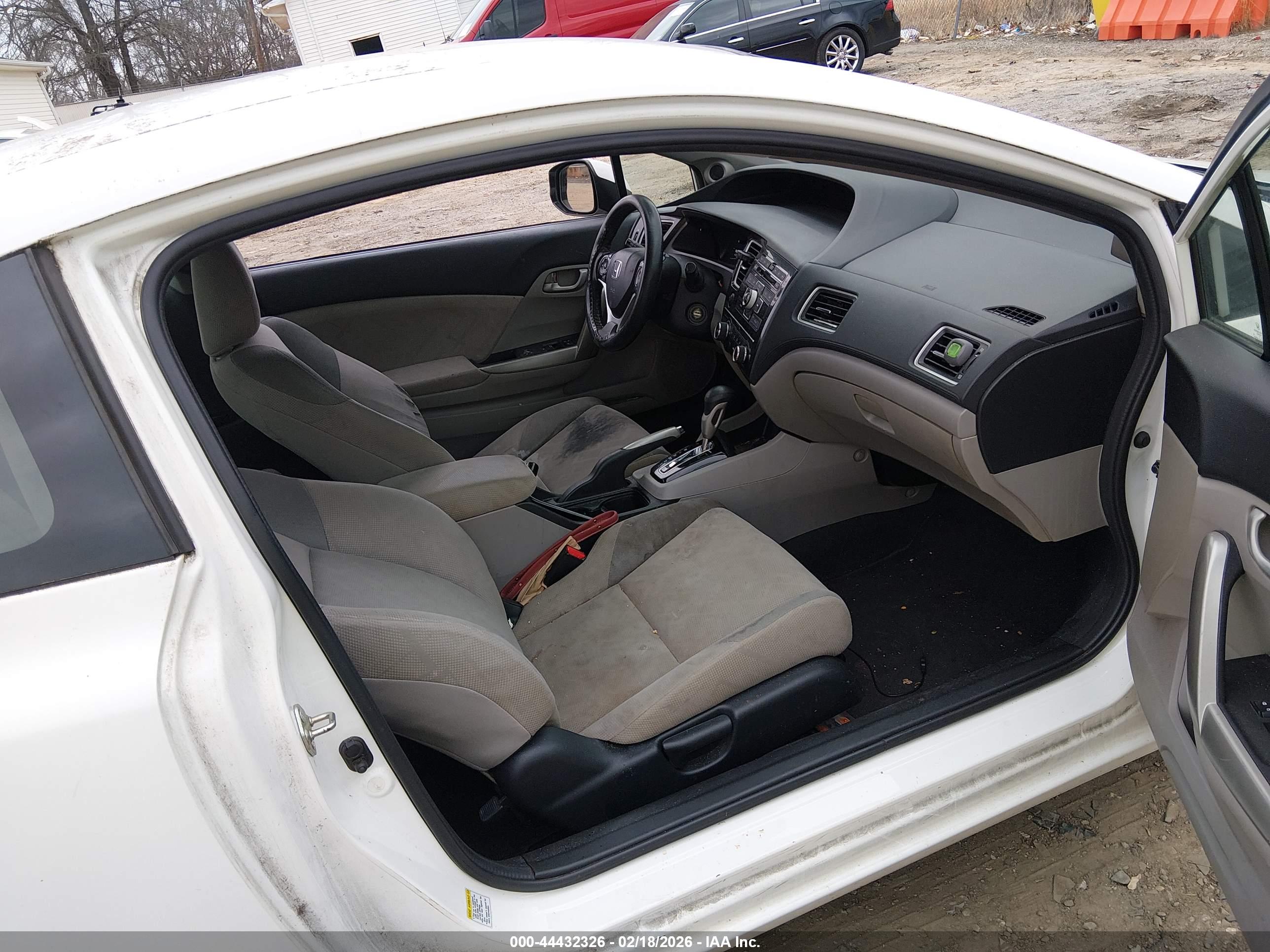 HONDA CIVIC image 5