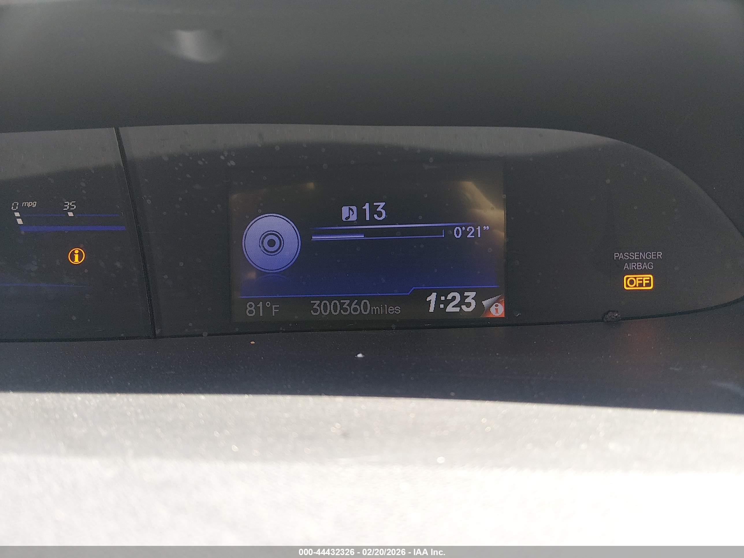 HONDA CIVIC image 7