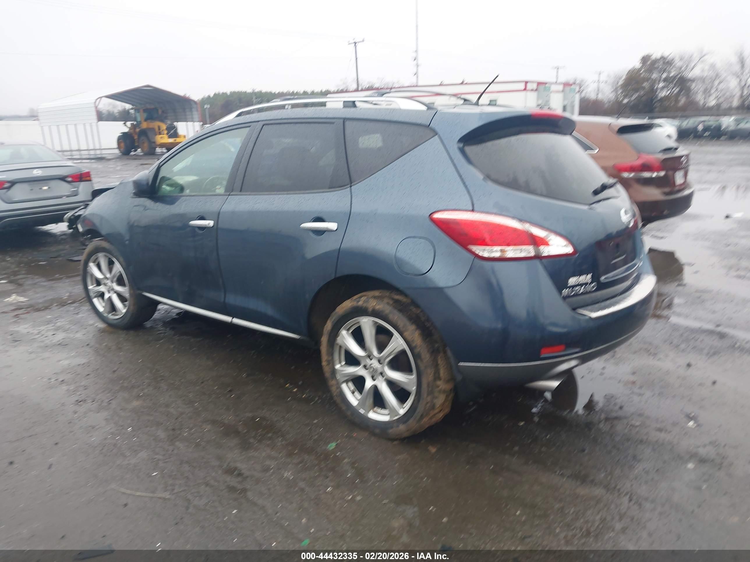 NISSAN MURANO image 3