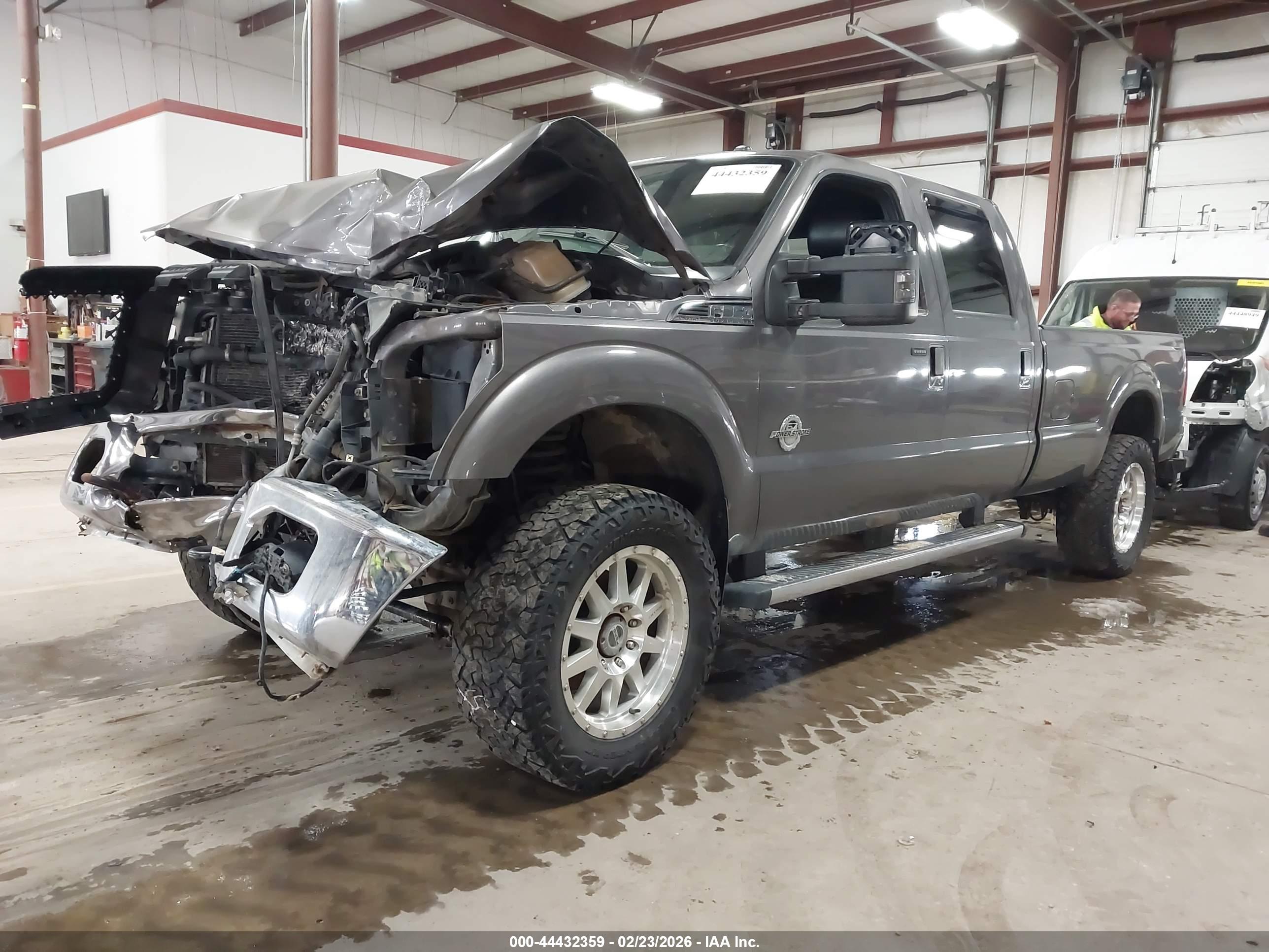 FORD F-350 image 2