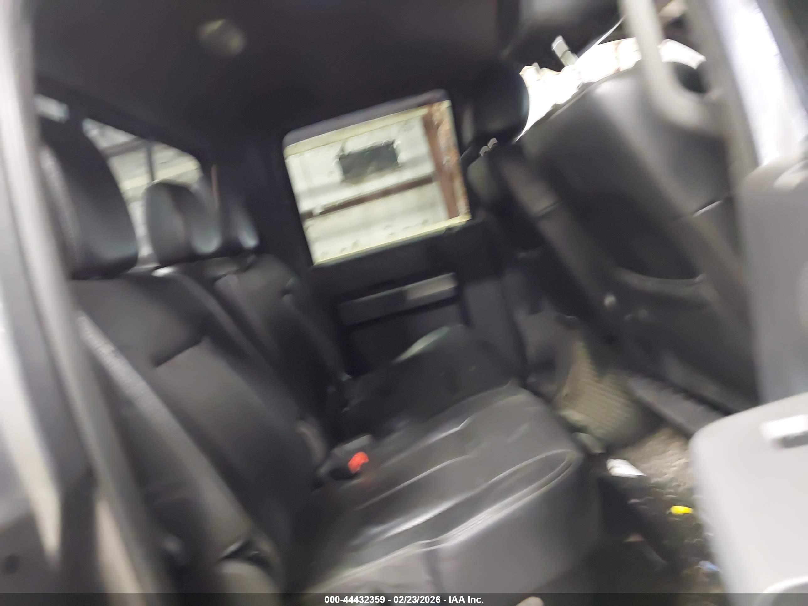 FORD F-350 image 8