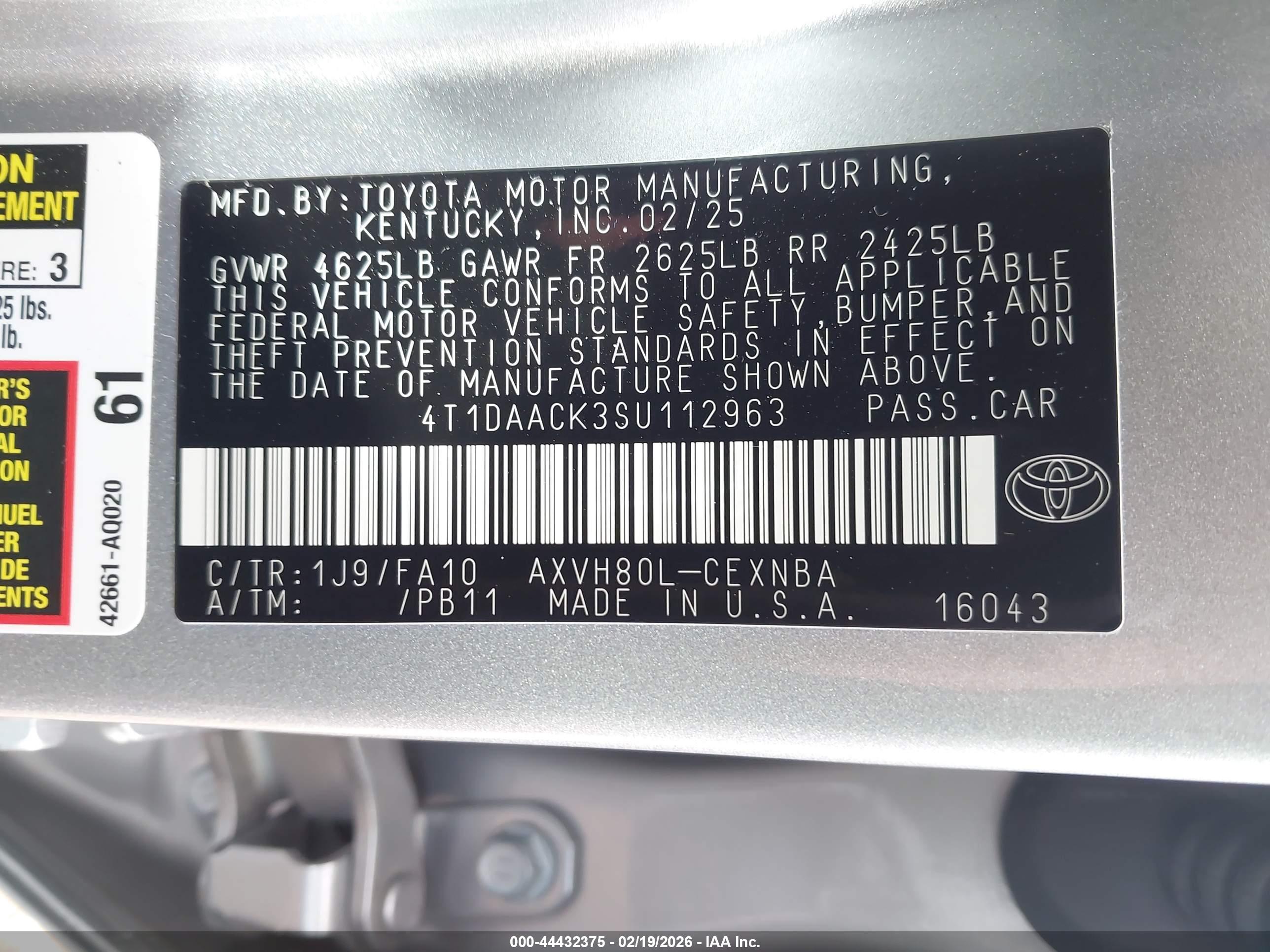TOYOTA CAMRY image 9