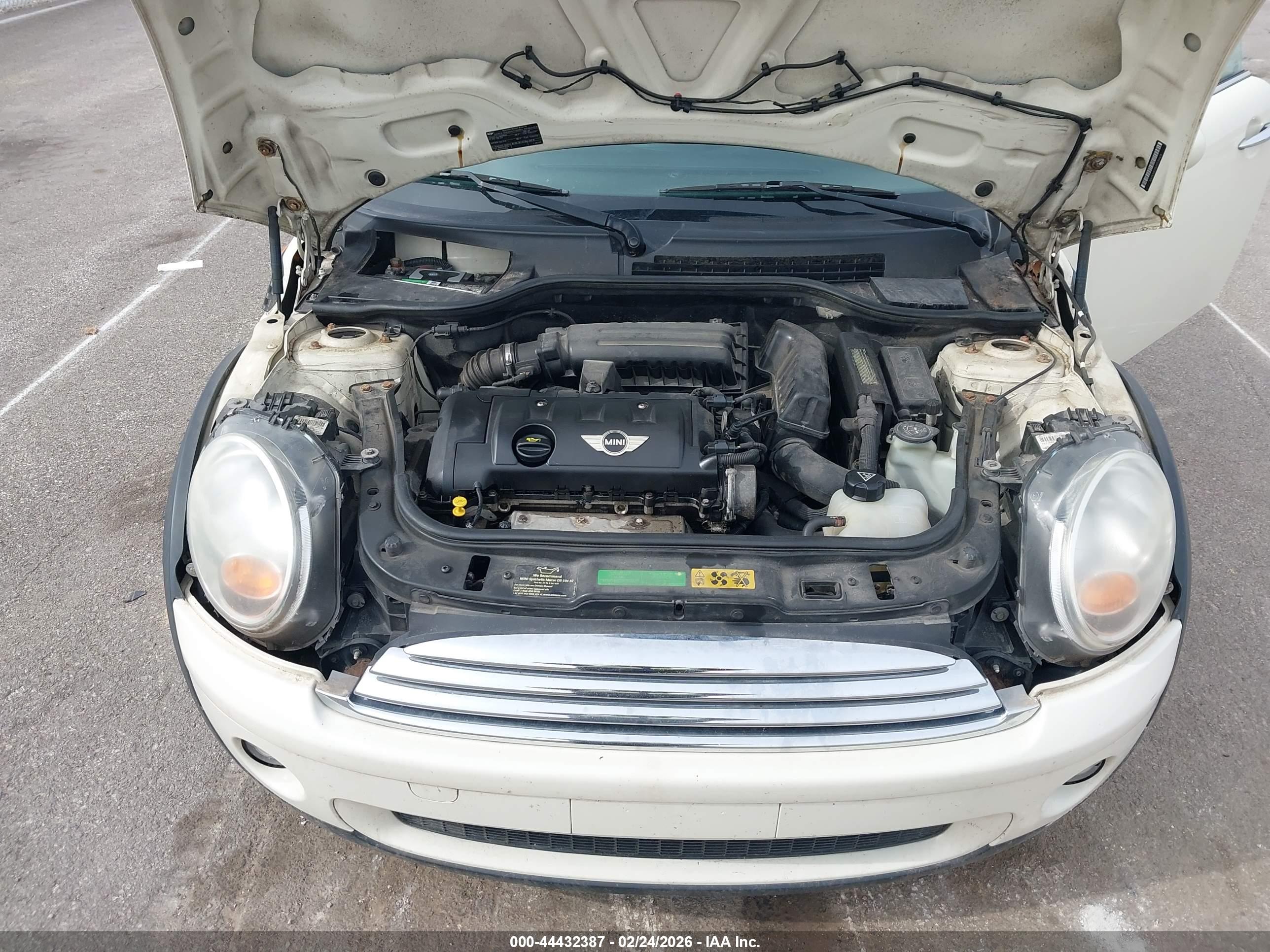 MINI COOPER image 10