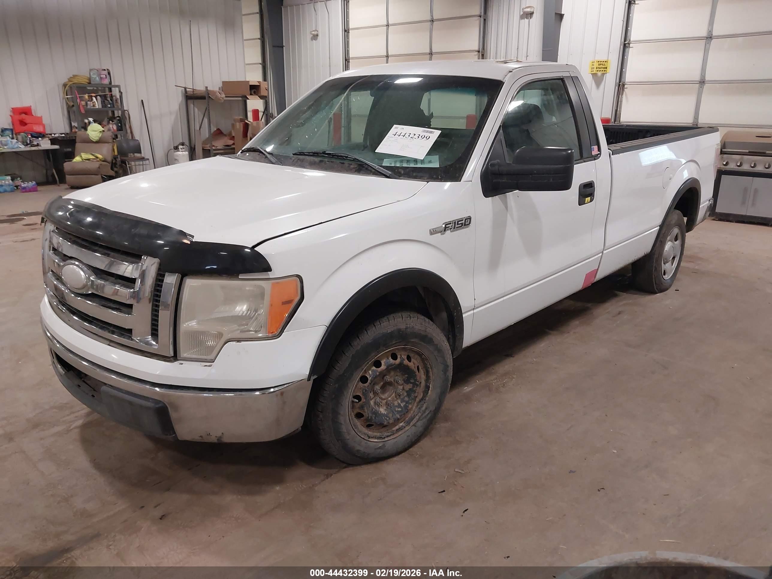 FORD F-150 image 2