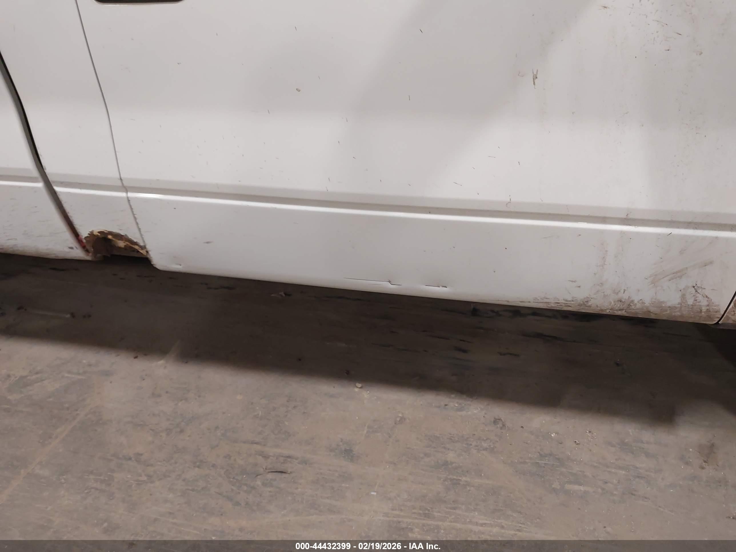 FORD F-150 image 6