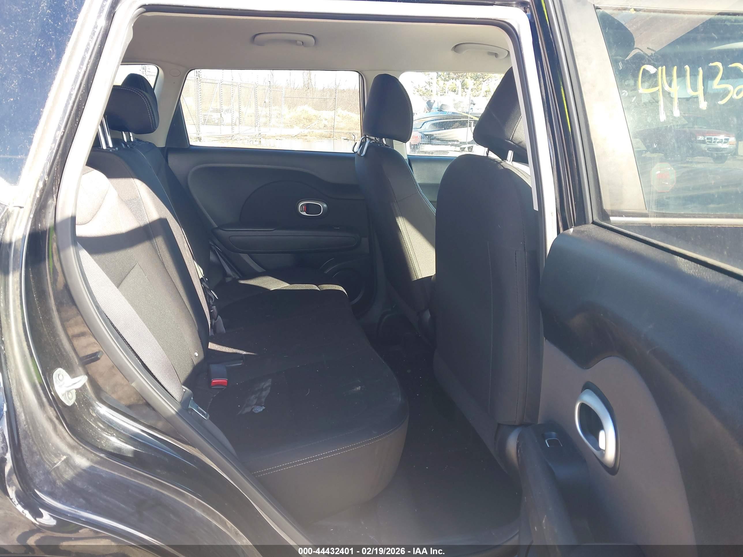 KIA SOUL image 8