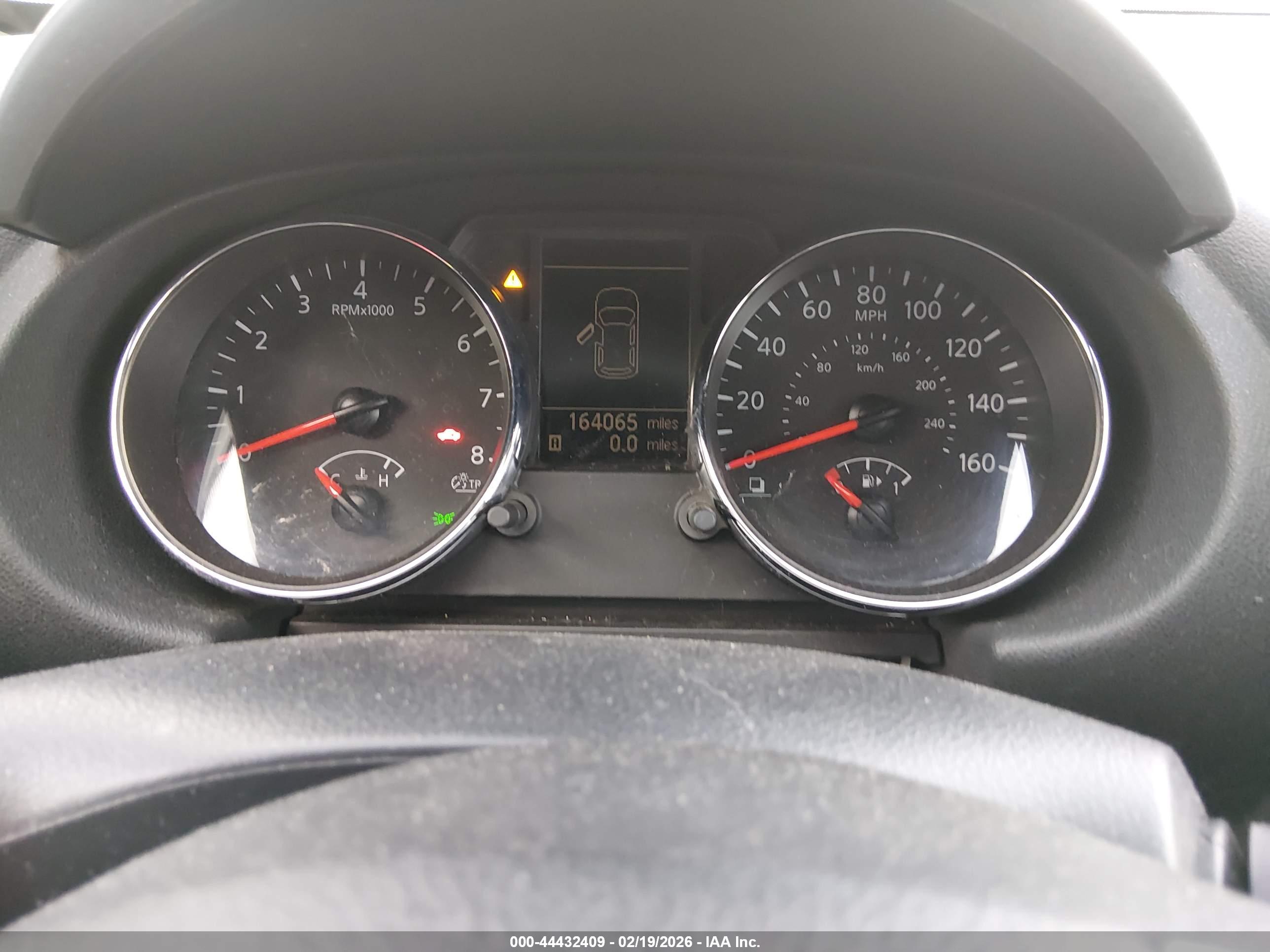 NISSAN ROGUE image 7